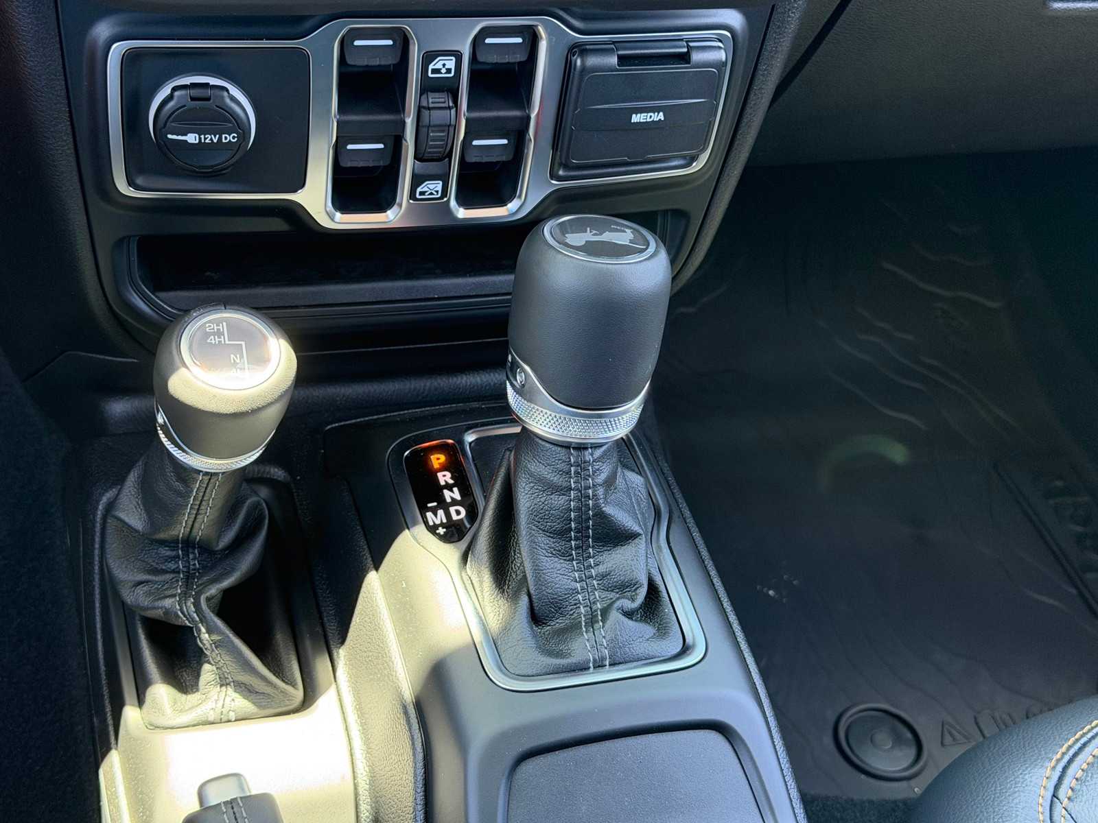Thumbnail: 2026 Jeep Wrangler - 15