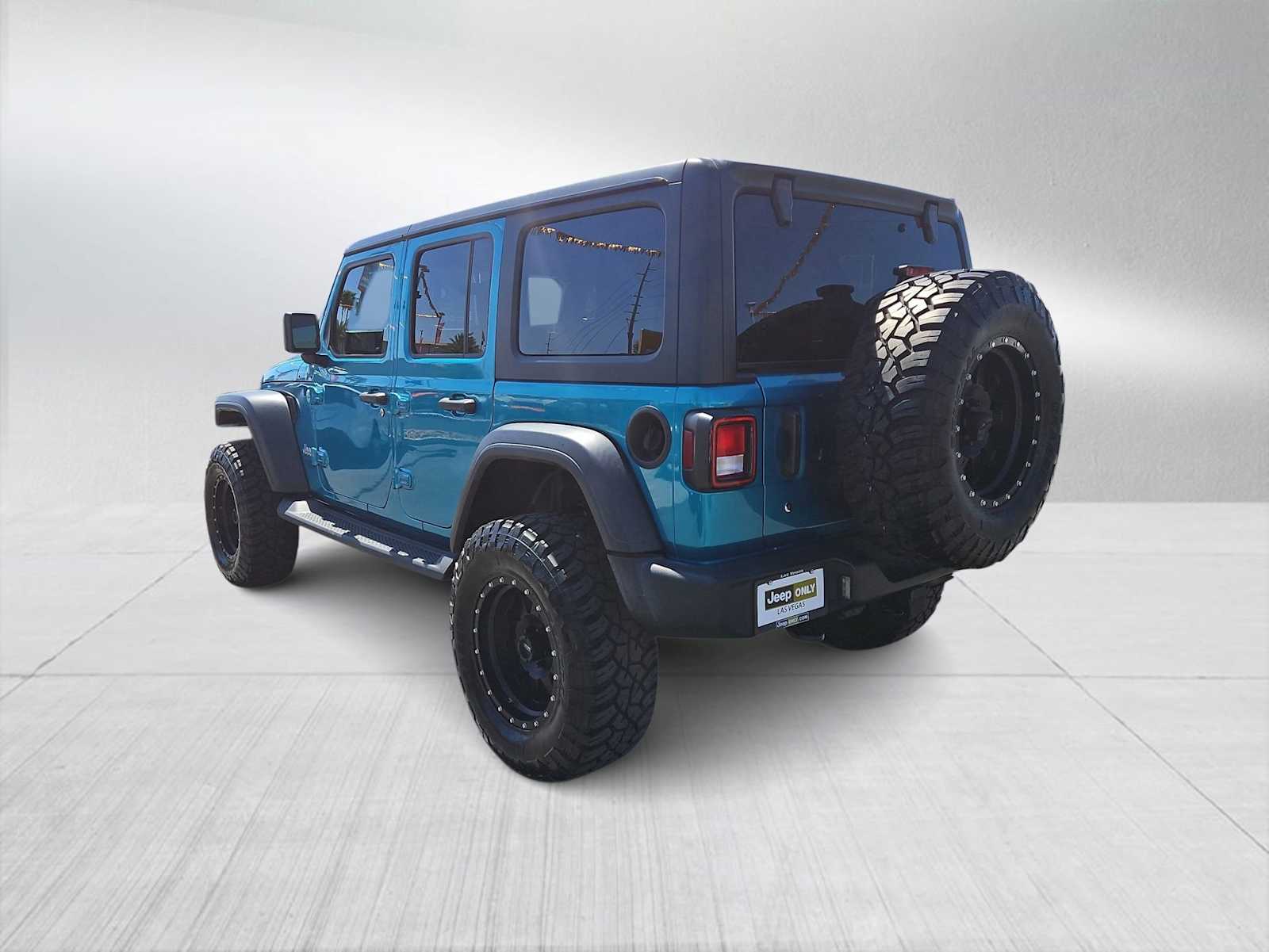 Thumbnail: 2020 Jeep Wrangler - 6