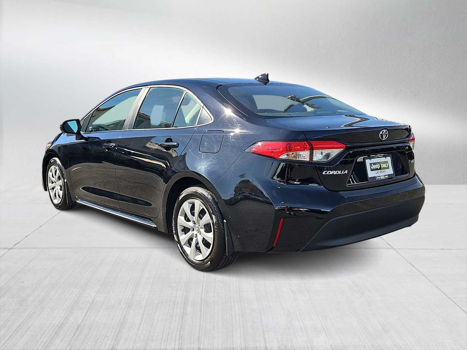 Thumbnail: 2025 Toyota Corolla - 6