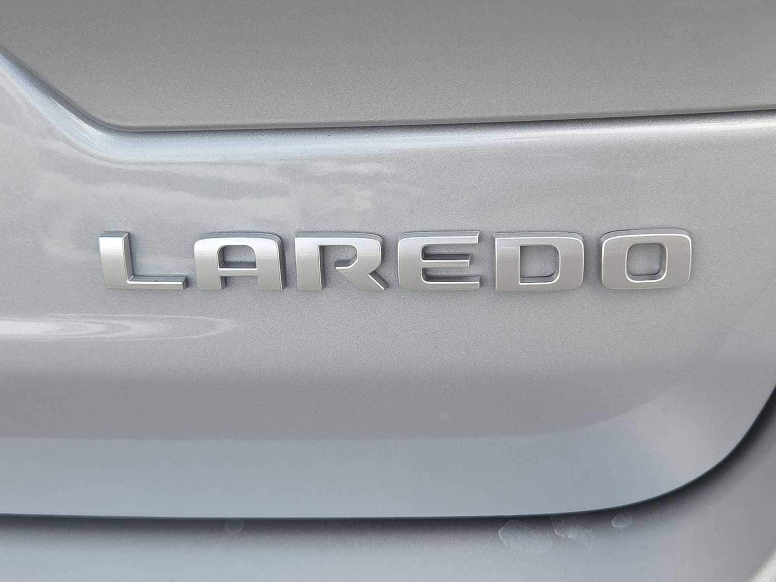 Thumbnail: 2025 Jeep Grand Cherokee - 12