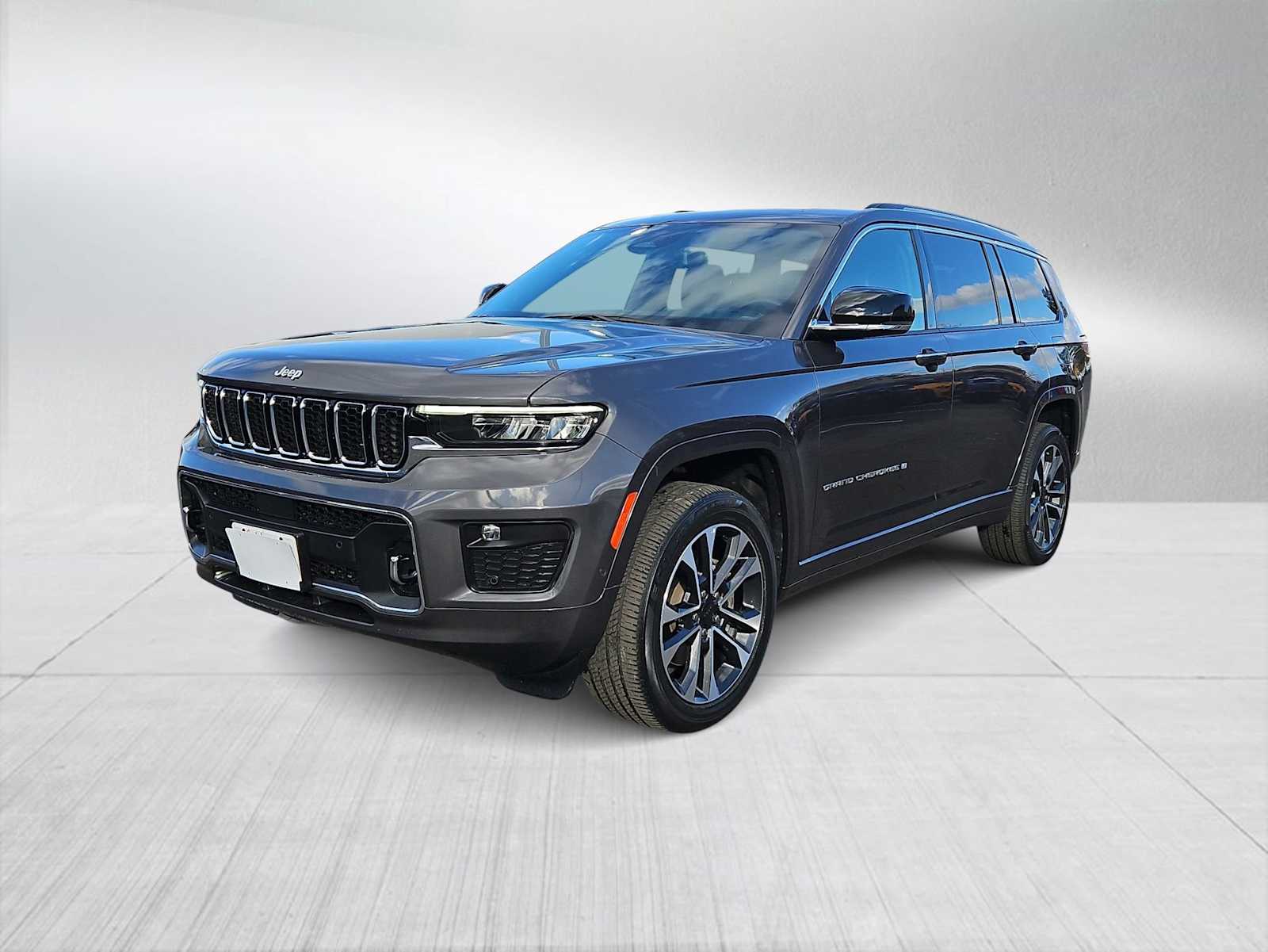 Thumbnail: 2022 Jeep Grand Cherokee L - 4