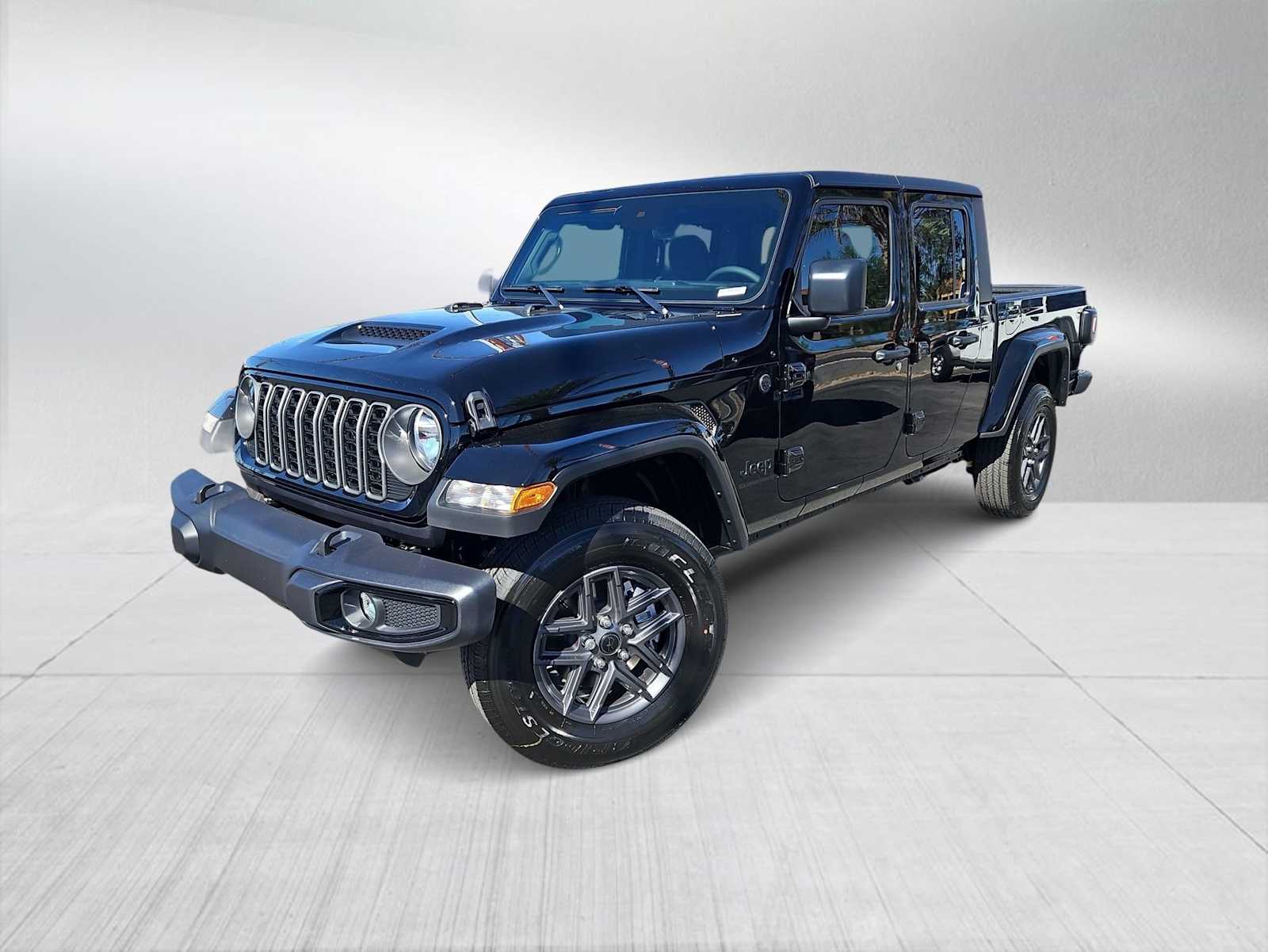 Thumbnail: 2025 Jeep Gladiator - 4