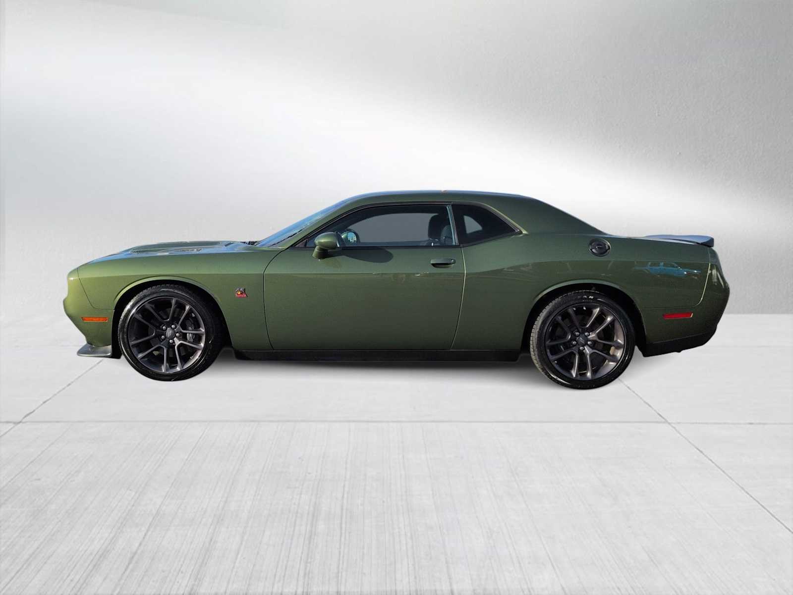 Thumbnail: 2022 Dodge Challenger - 5