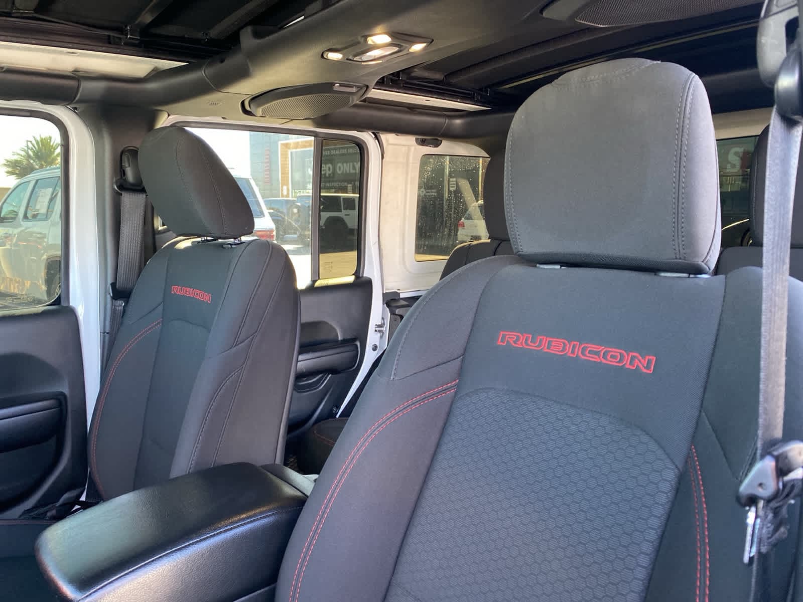 Thumbnail: 2021 Jeep Wrangler - 15