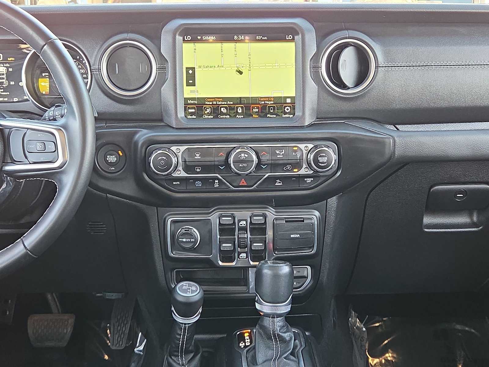 Thumbnail: 2021 Jeep Wrangler - 29