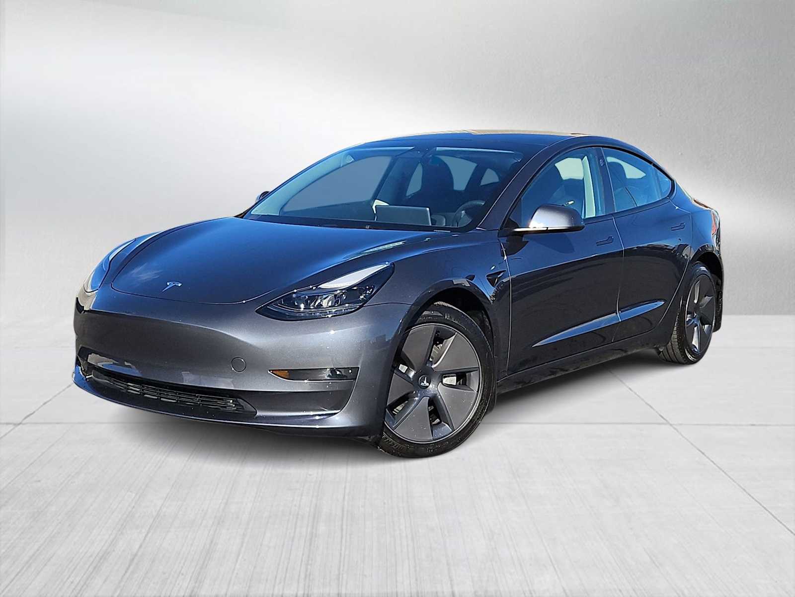Thumbnail: 2023 Tesla Model 3 - 1