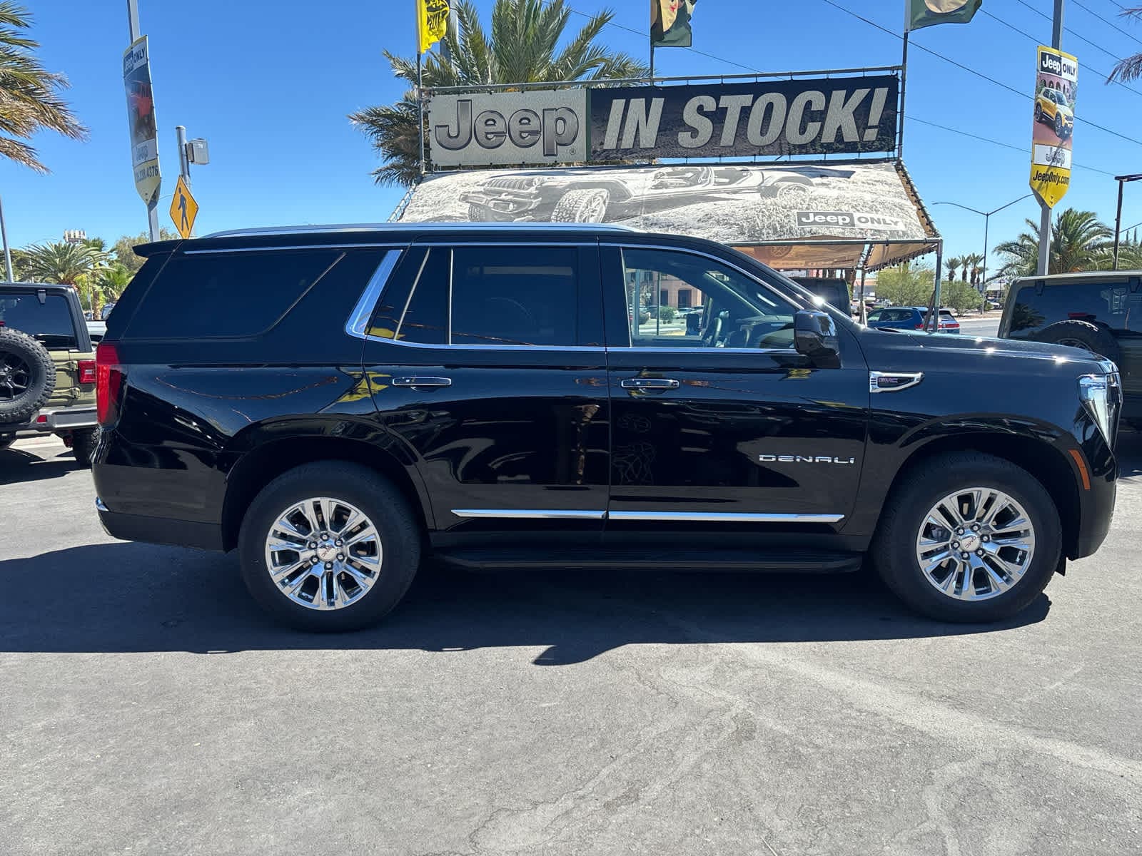 Thumbnail: 2025 GMC Yukon - 4