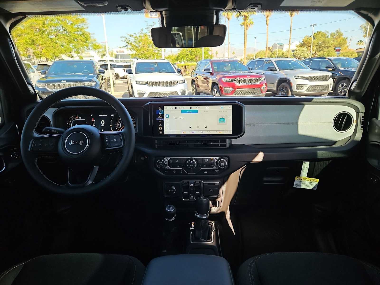 Thumbnail: 2025 Jeep Gladiator - 13