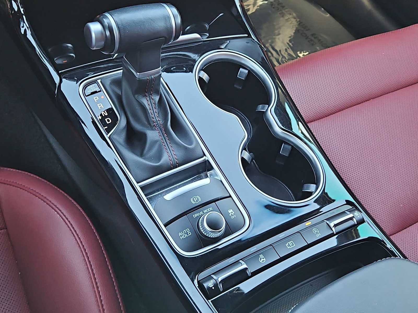 Thumbnail: 2022 Kia Stinger - 32