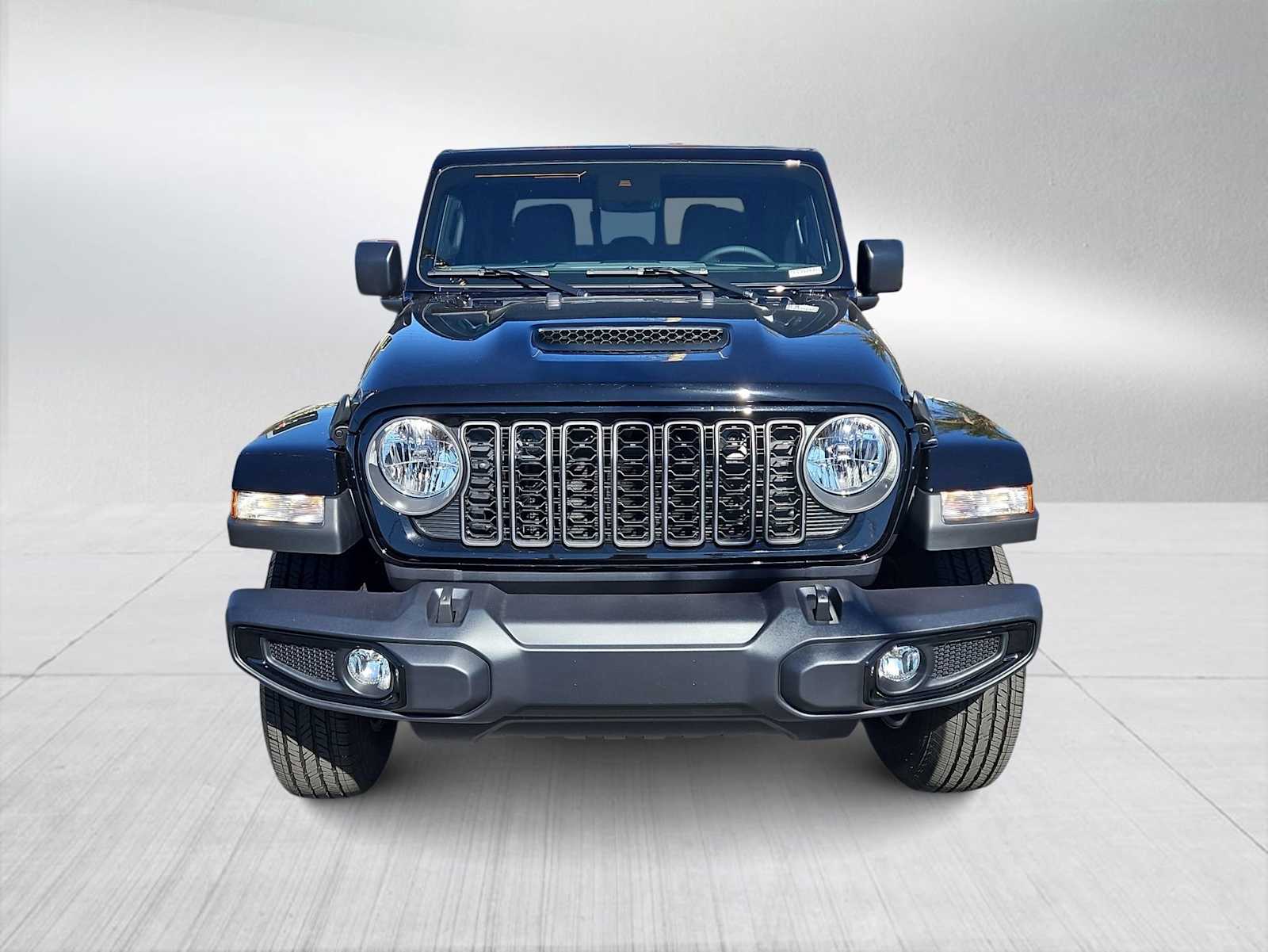 Thumbnail: 2025 Jeep Gladiator - 3