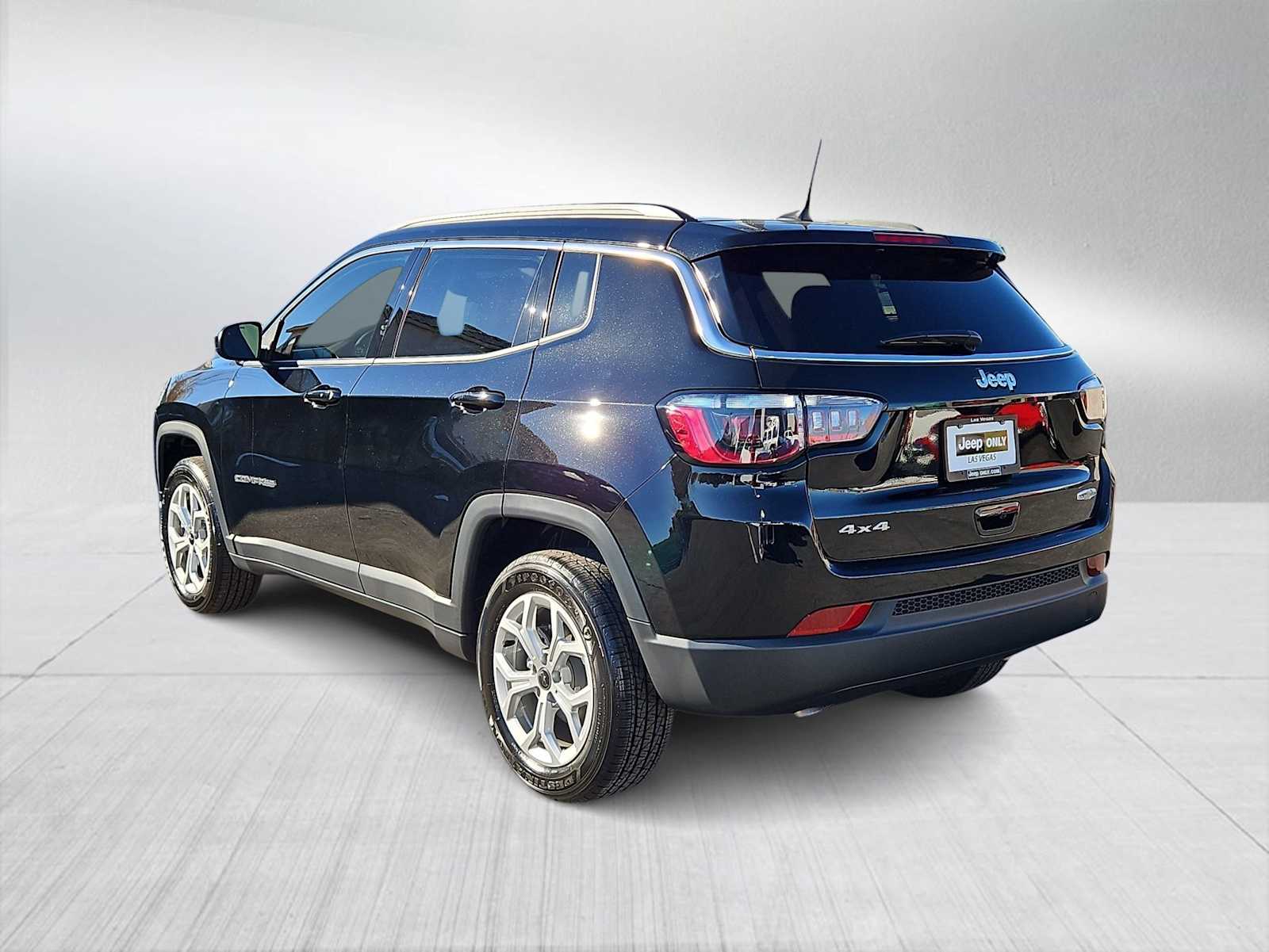 Thumbnail: 2026 Jeep Compass - 6