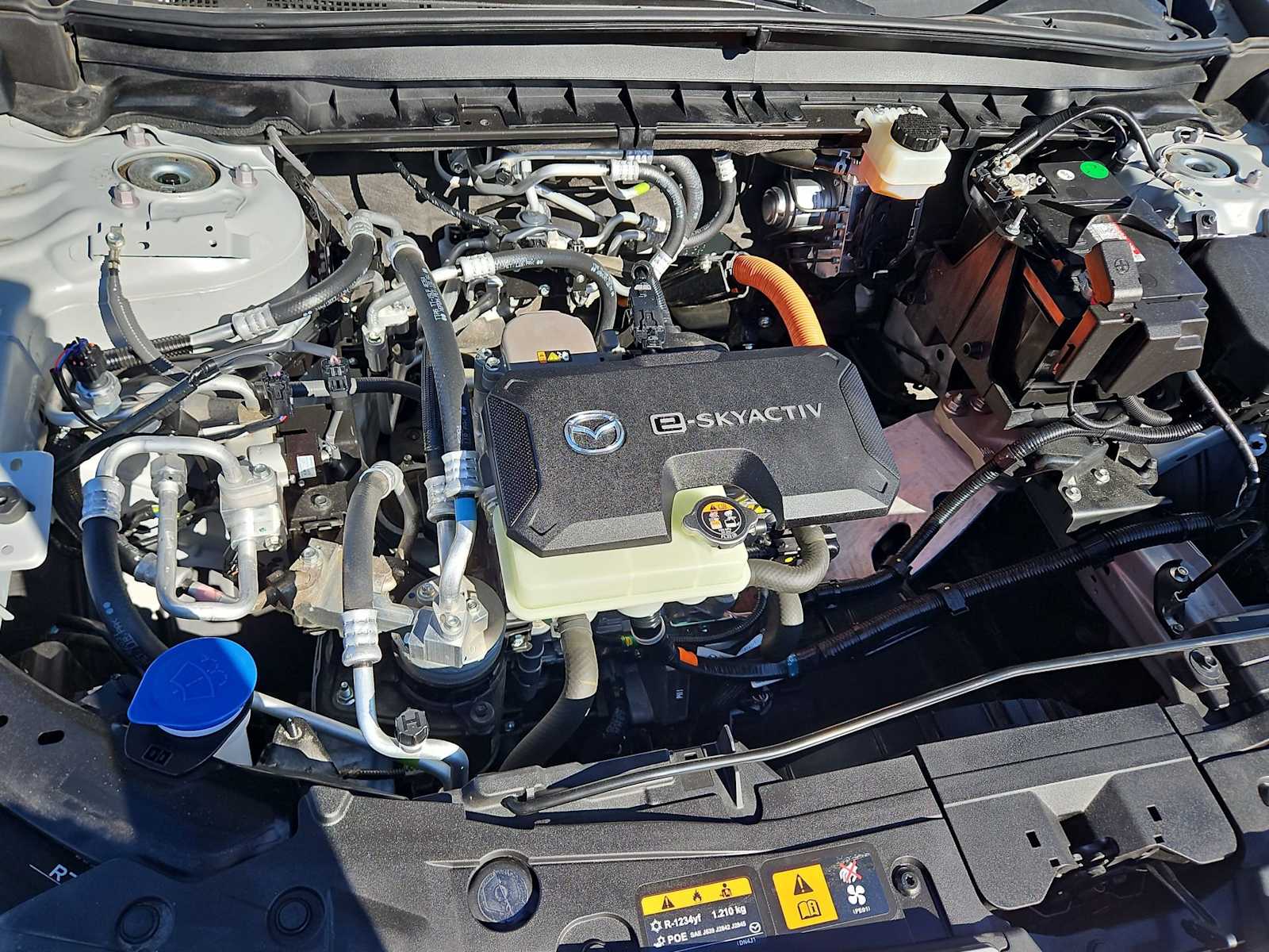 Thumbnail: 2022 Mazda MX-30 - 14