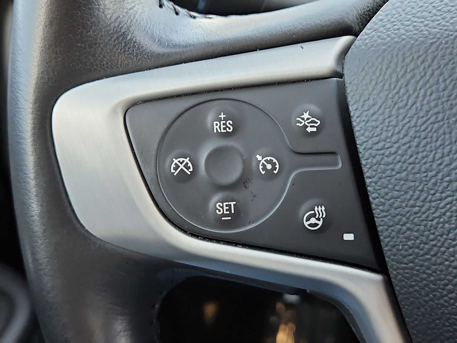 Thumbnail: 2022 GMC Terrain - 24