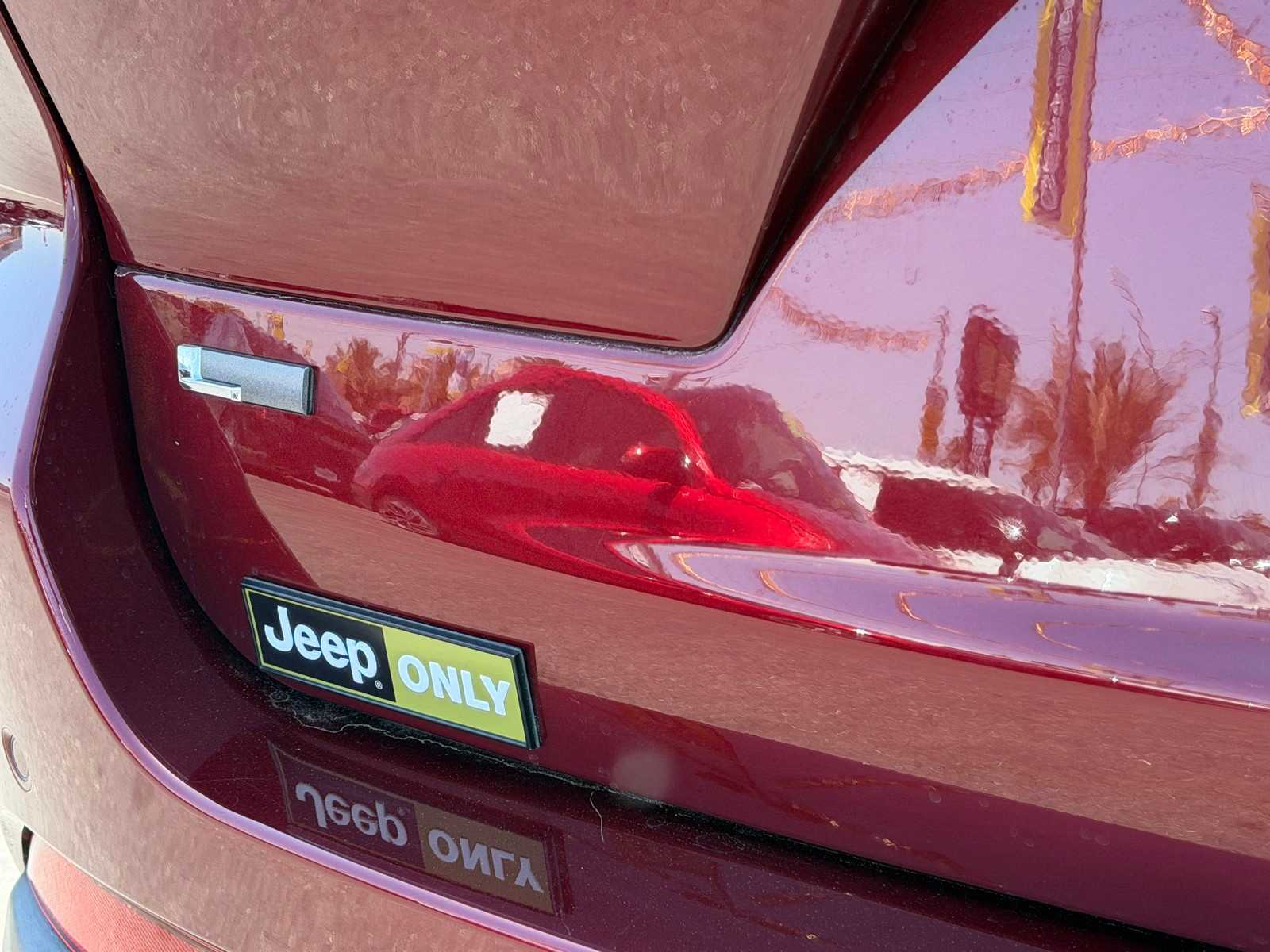 Thumbnail: 2021 Jeep Grand Cherokee L - 29