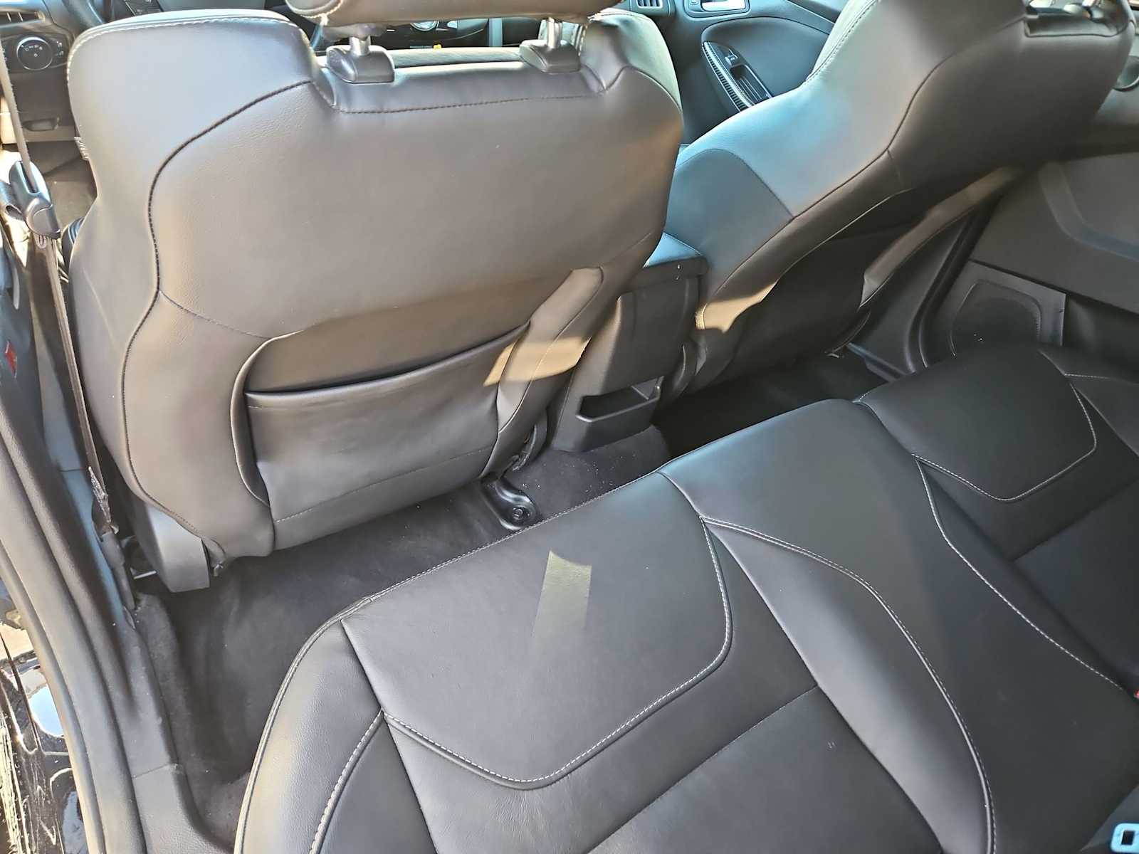 Thumbnail: 2017 Ford Focus - 19