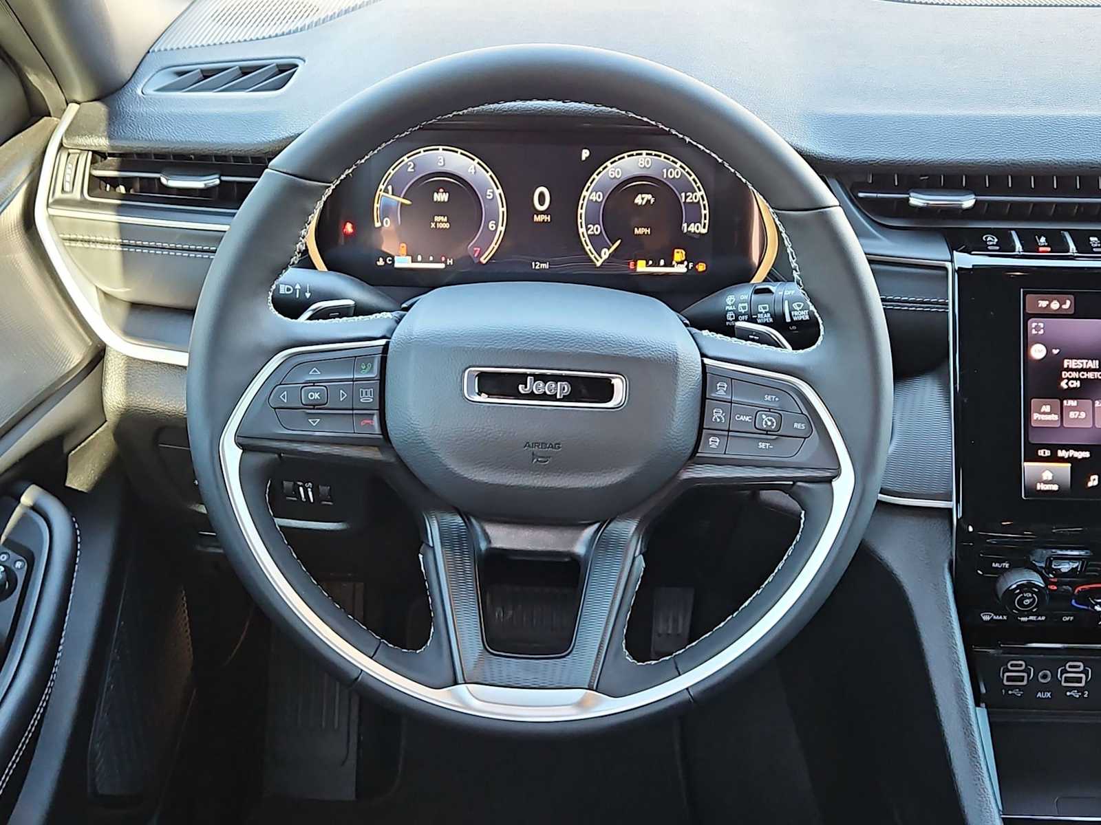 Thumbnail: 2026 Jeep Grand Cherokee - 23