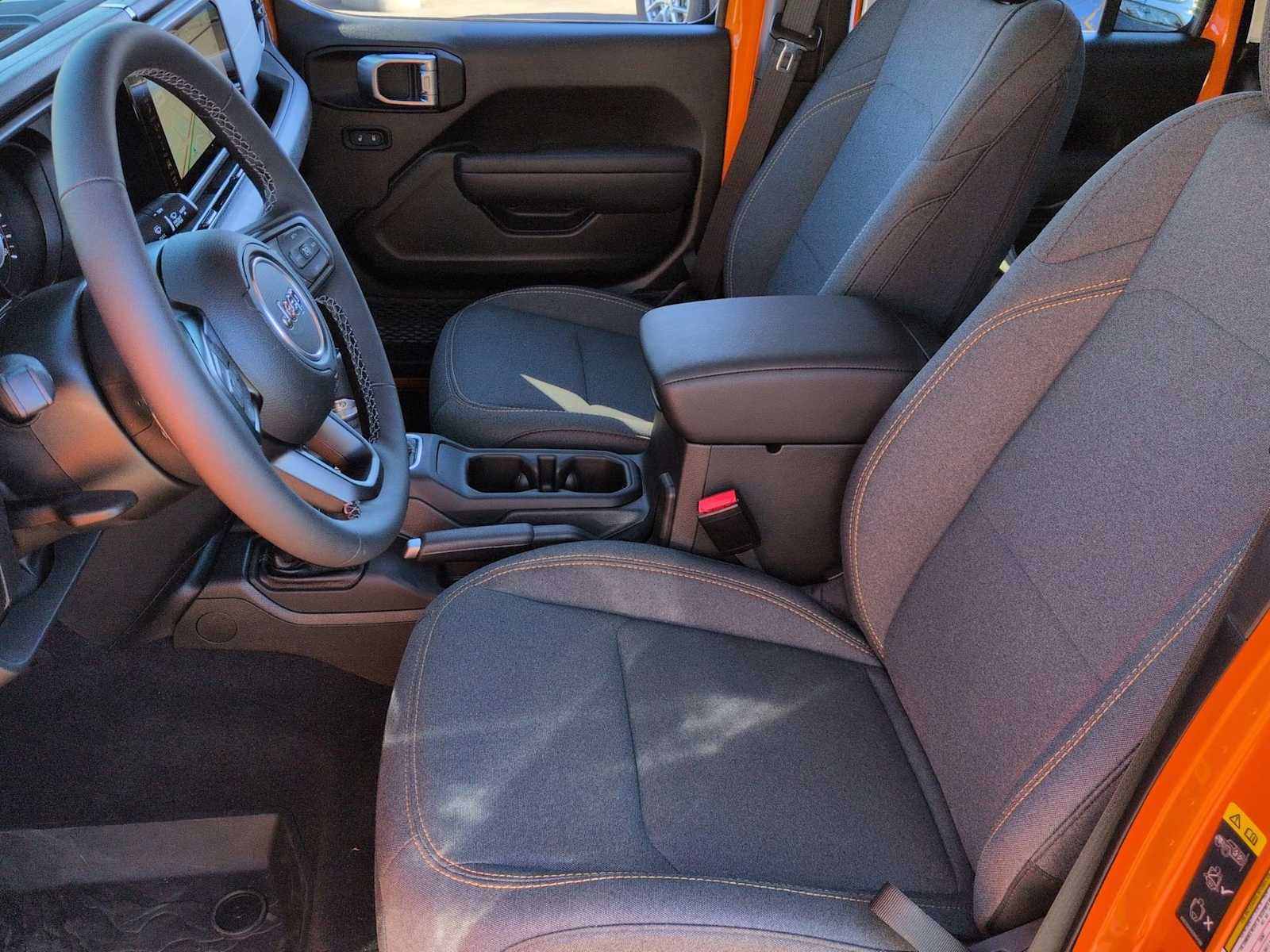 Thumbnail: 2025 Jeep Gladiator - 17