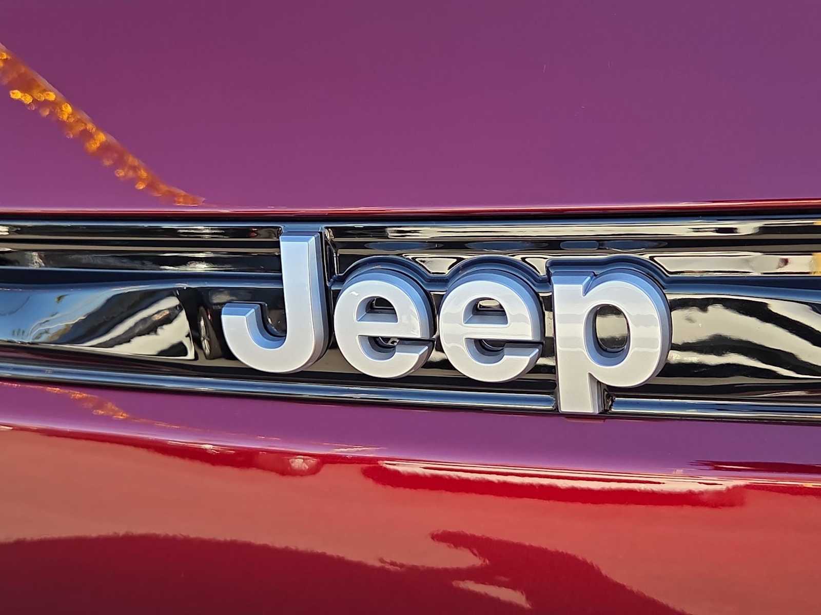 Thumbnail: 2025 Jeep Grand Cherokee - 11