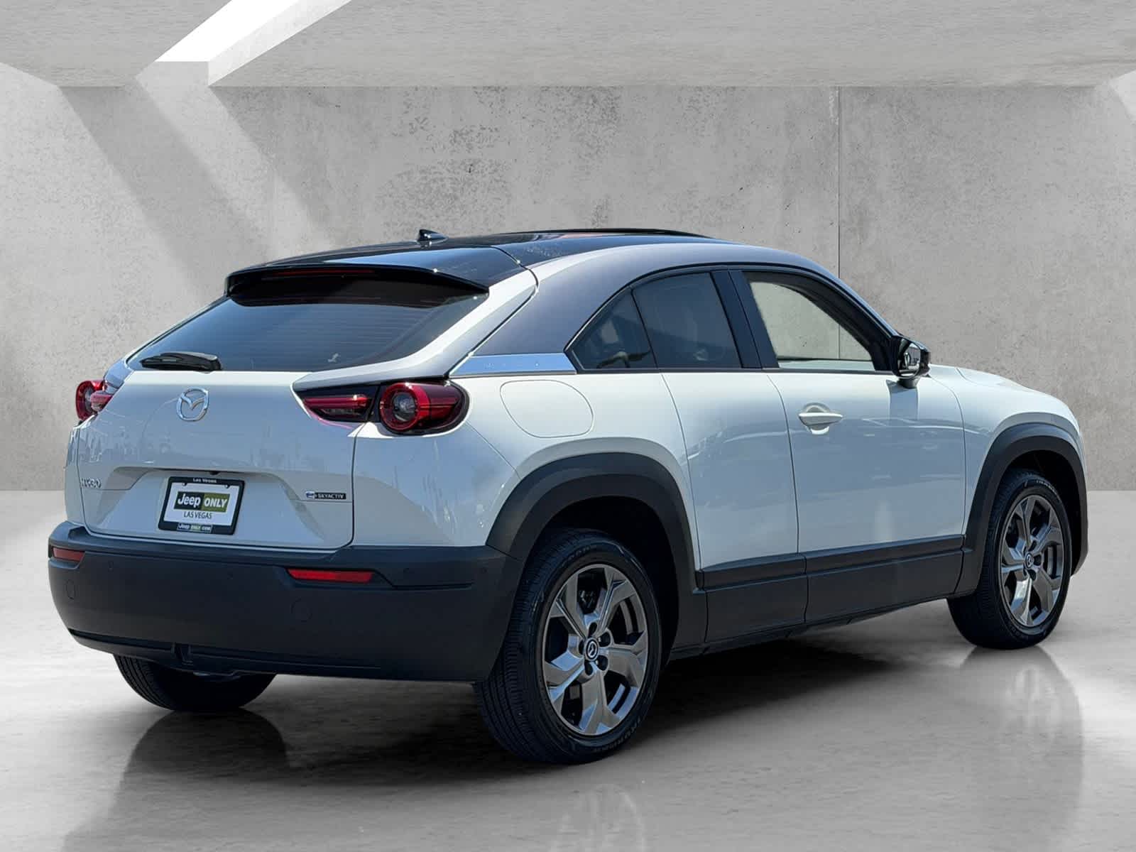 Thumbnail: 2022 Mazda MX-30 - 5