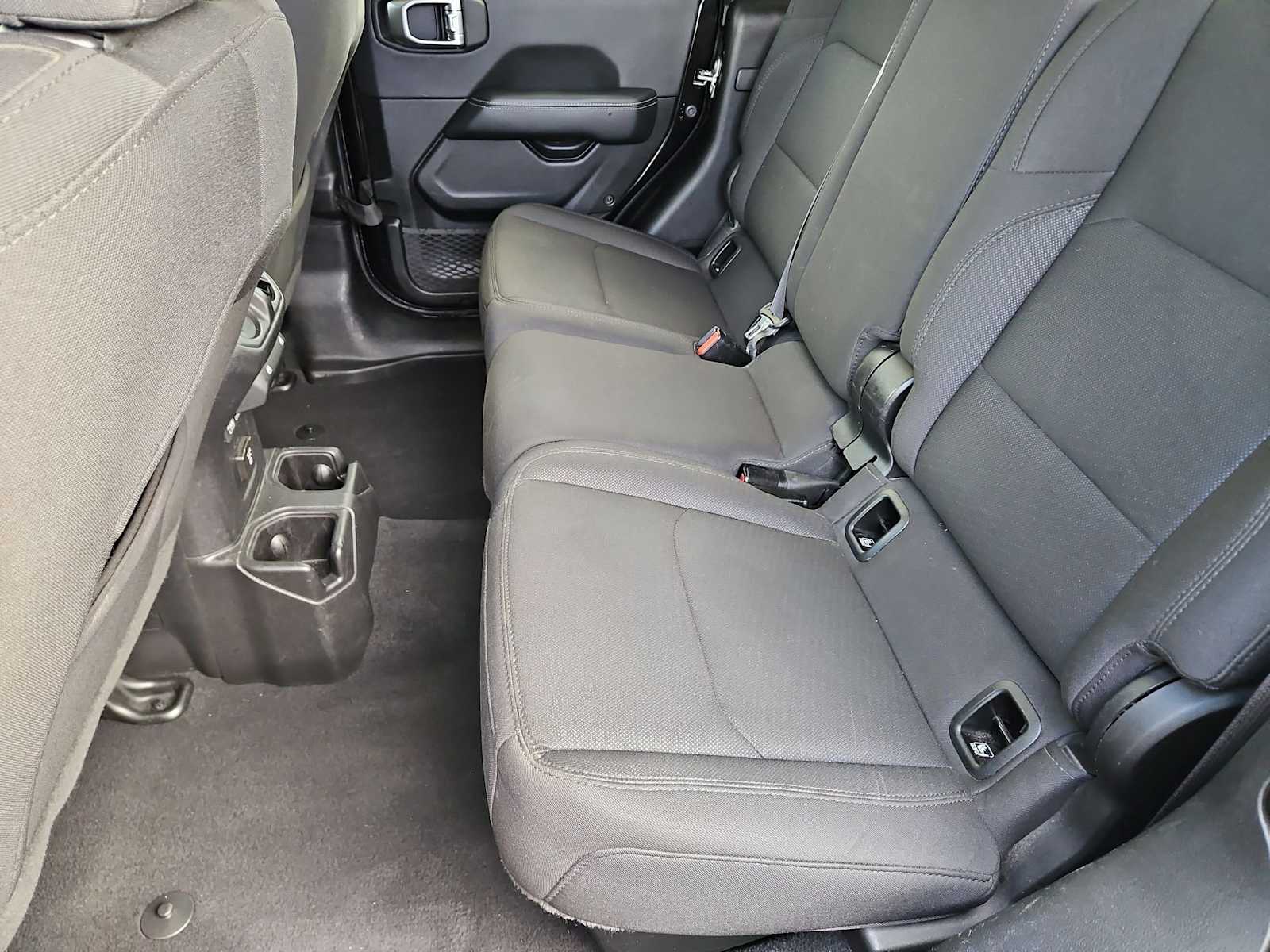 Thumbnail: 2023 Jeep Gladiator - 18