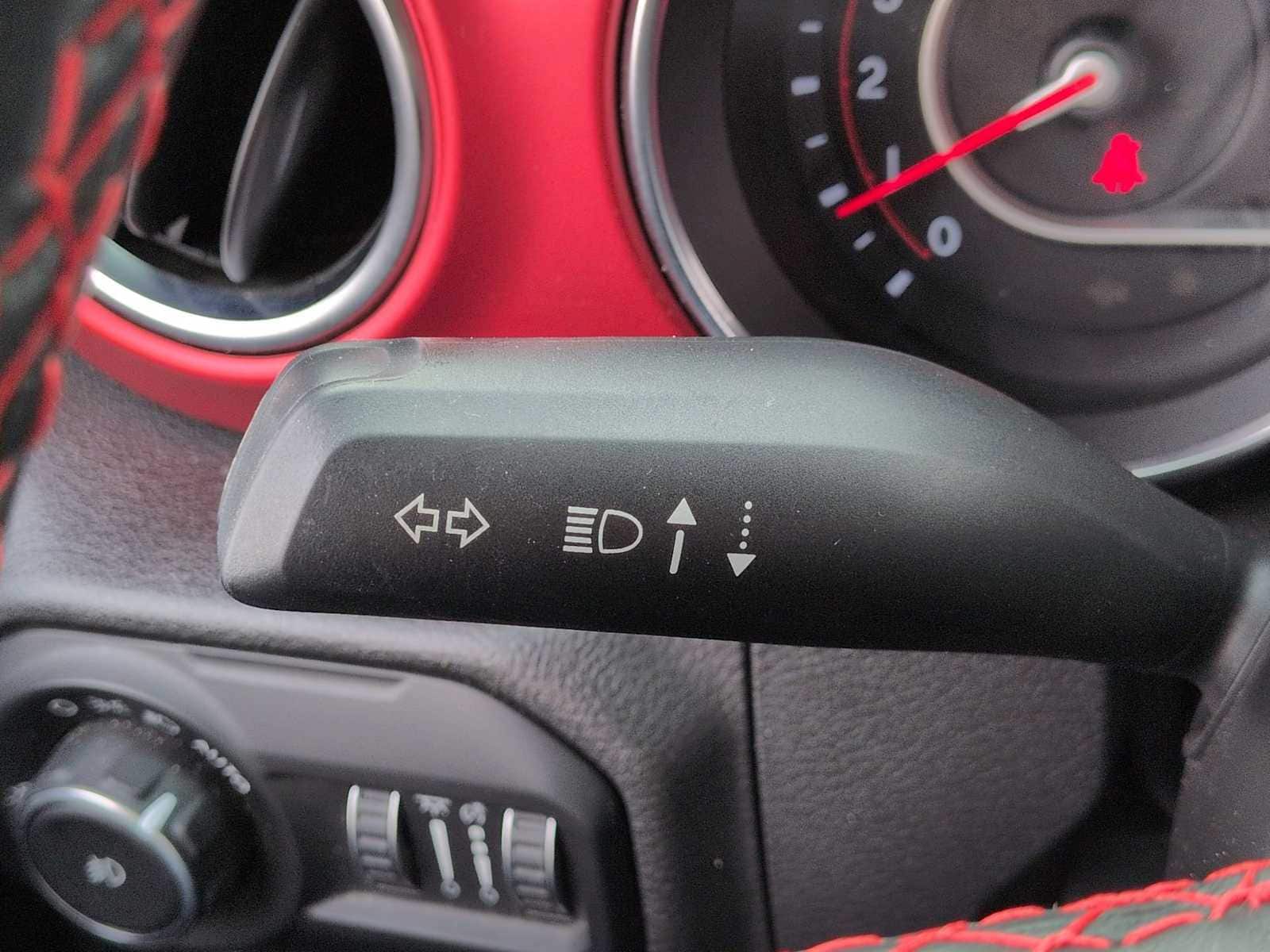 Thumbnail: 2021 Jeep Wrangler - 27