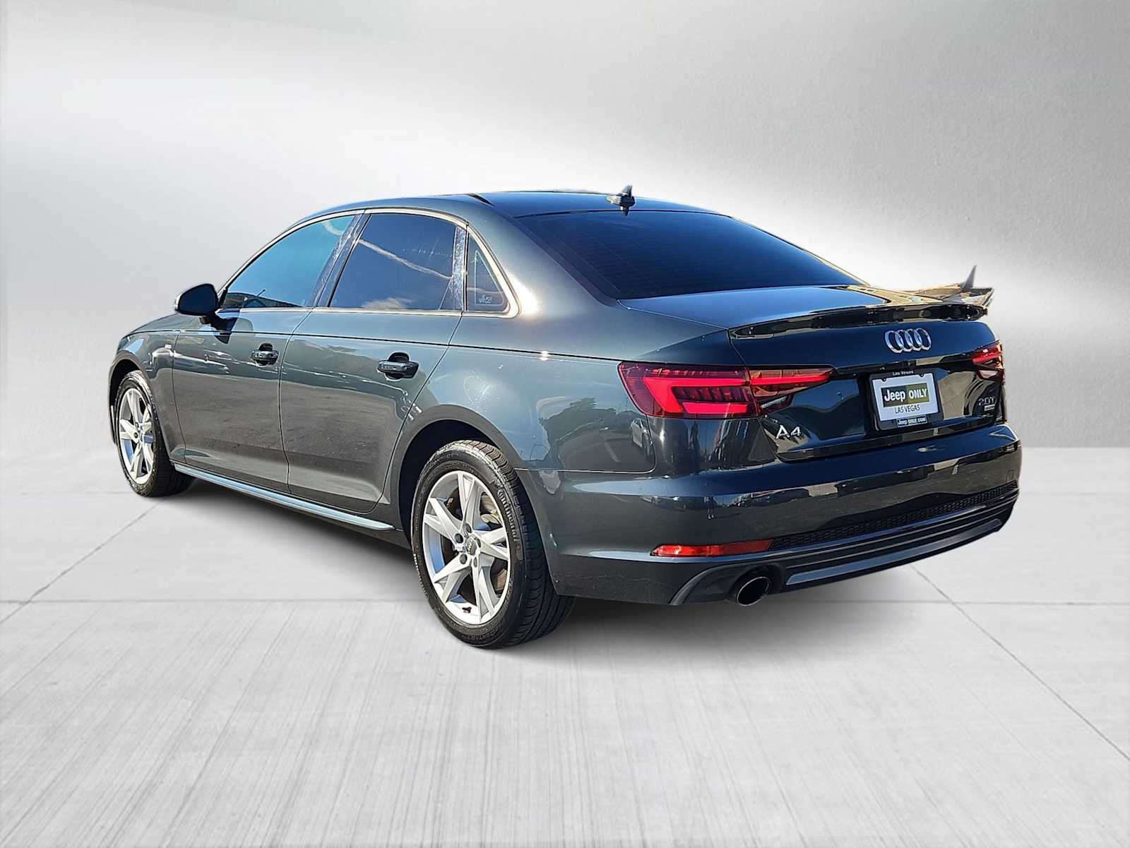 Thumbnail: 2018 Audi A4 - 6