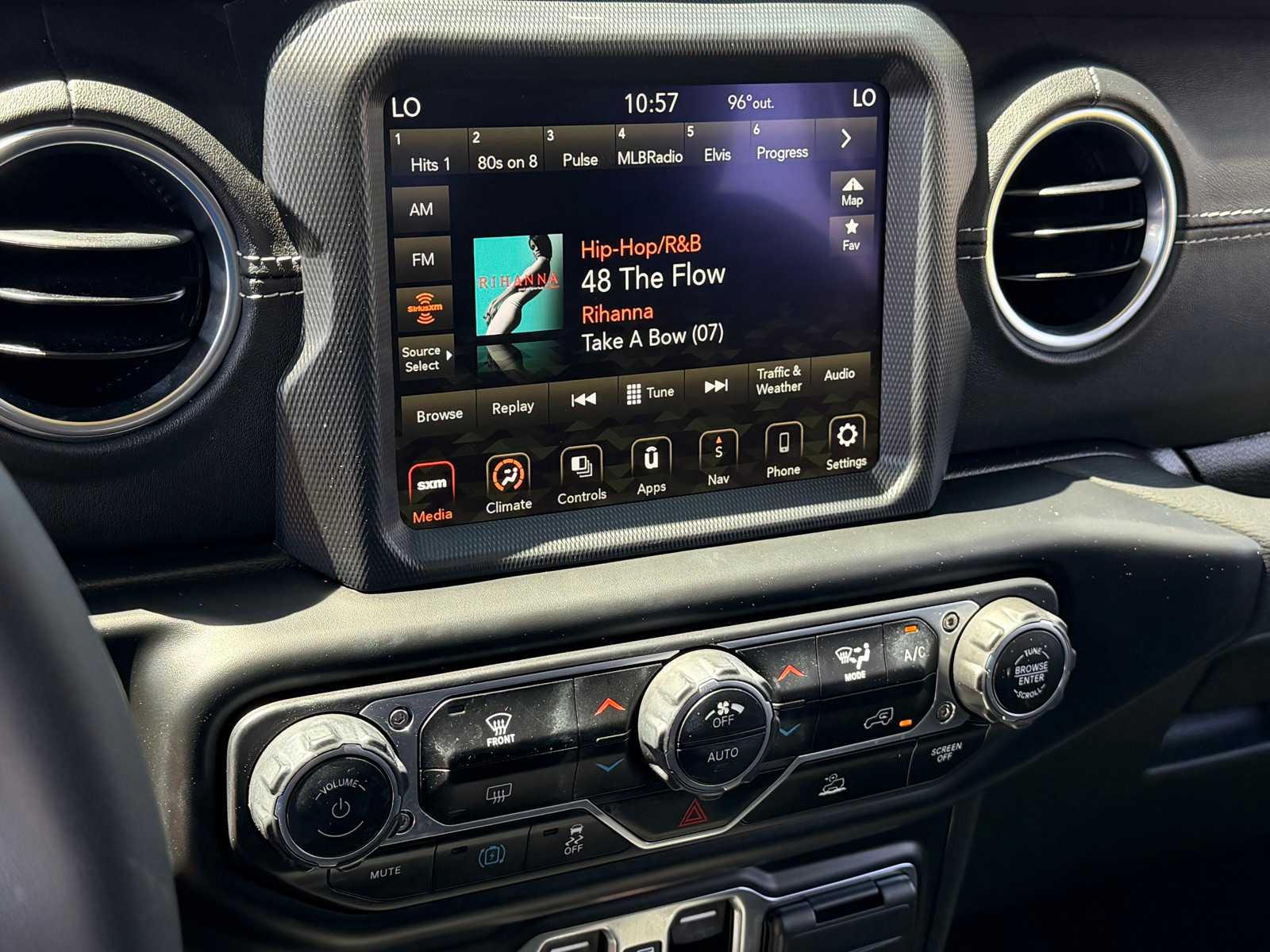 Thumbnail: 2023 Jeep Wrangler - 17