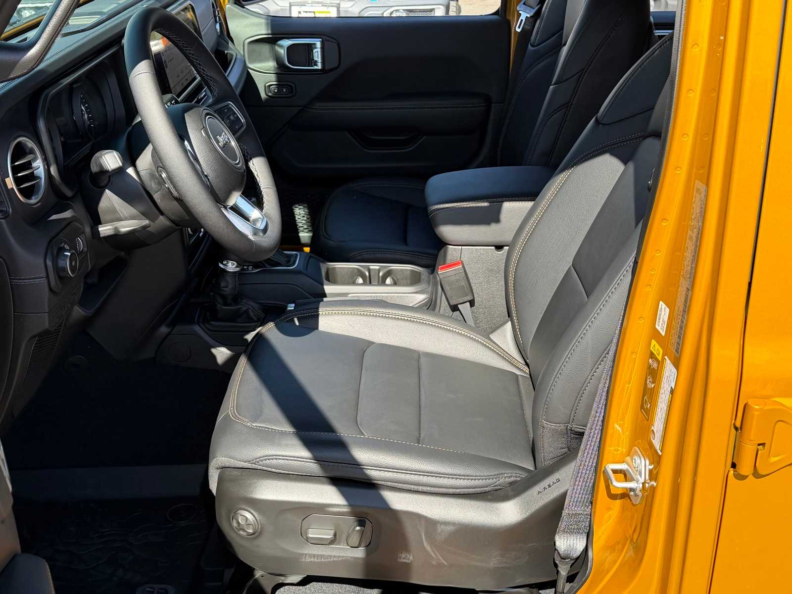 Thumbnail: 2026 Jeep Wrangler - 19