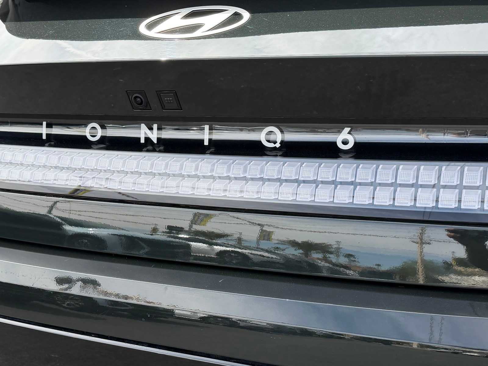 Thumbnail: 2024 Hyundai Ioniq 6 - 28