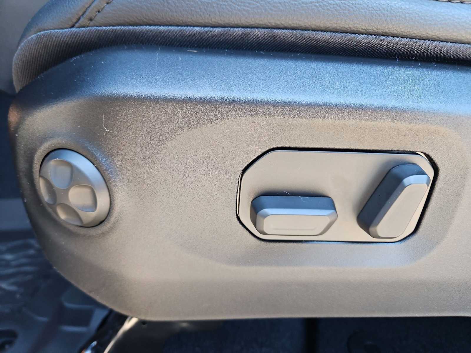 Thumbnail: 2026 Jeep Wrangler - 17