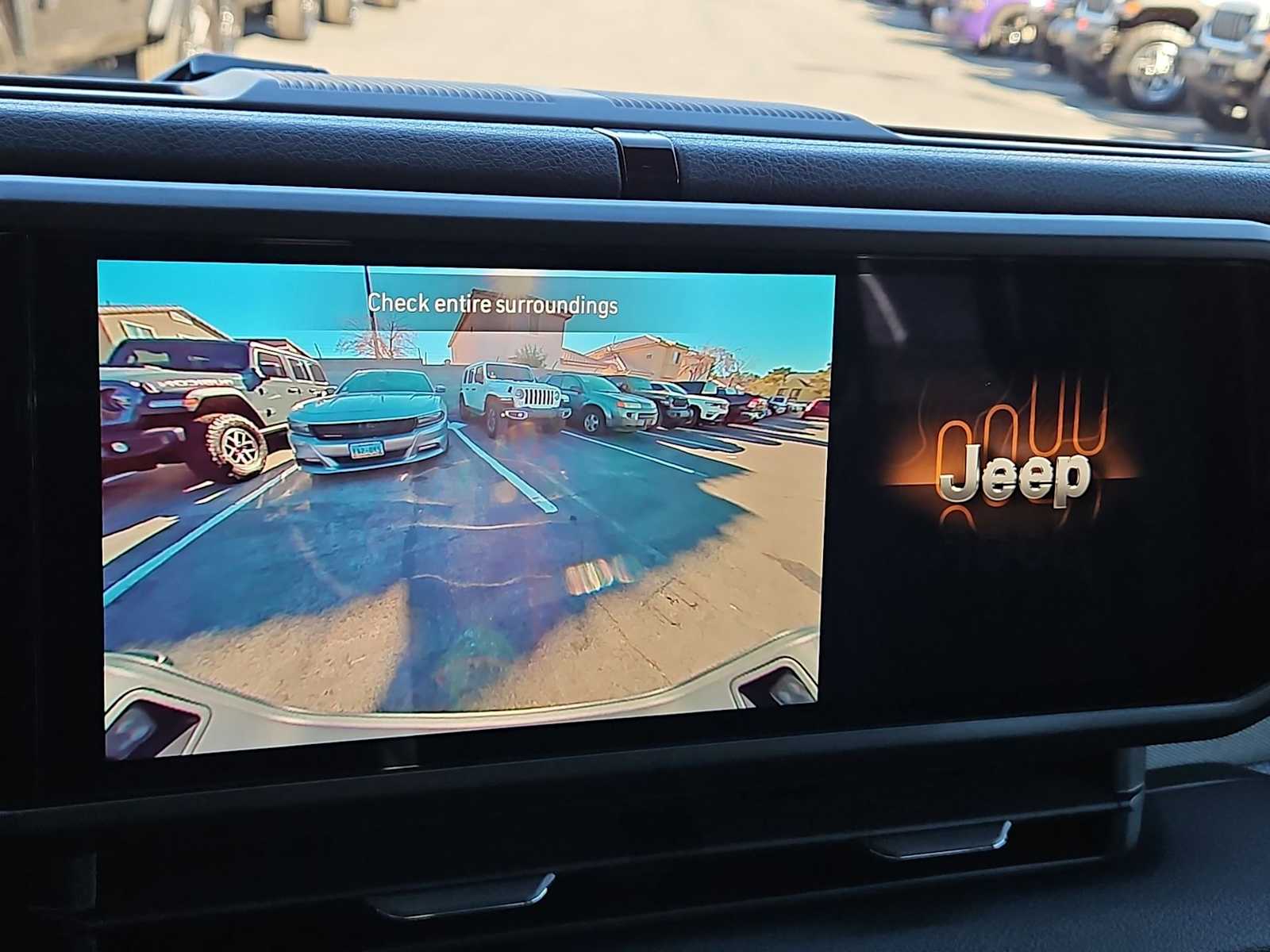 Thumbnail: 2026 Jeep Gladiator - 27