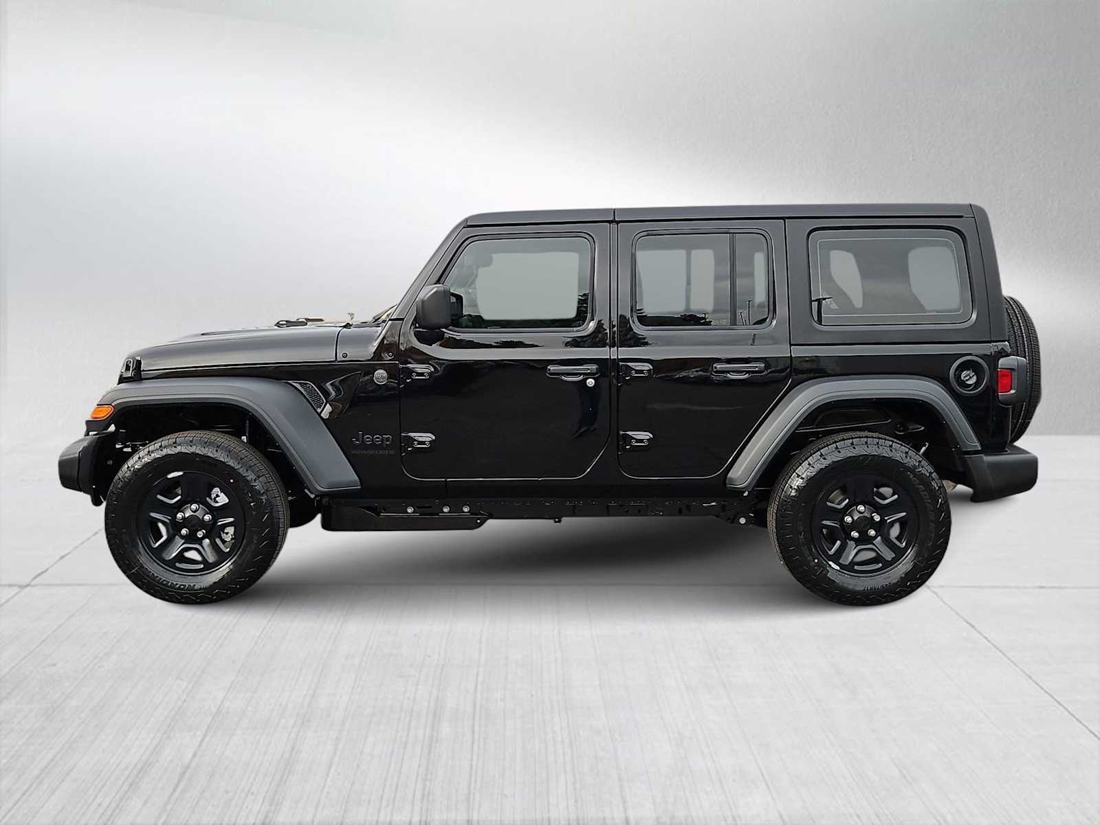 Thumbnail: 2026 Jeep Wrangler - 5