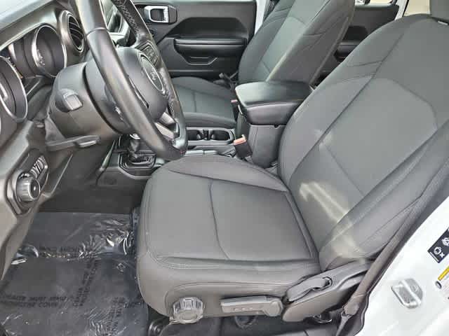 Thumbnail: 2021 Jeep Wrangler - 16