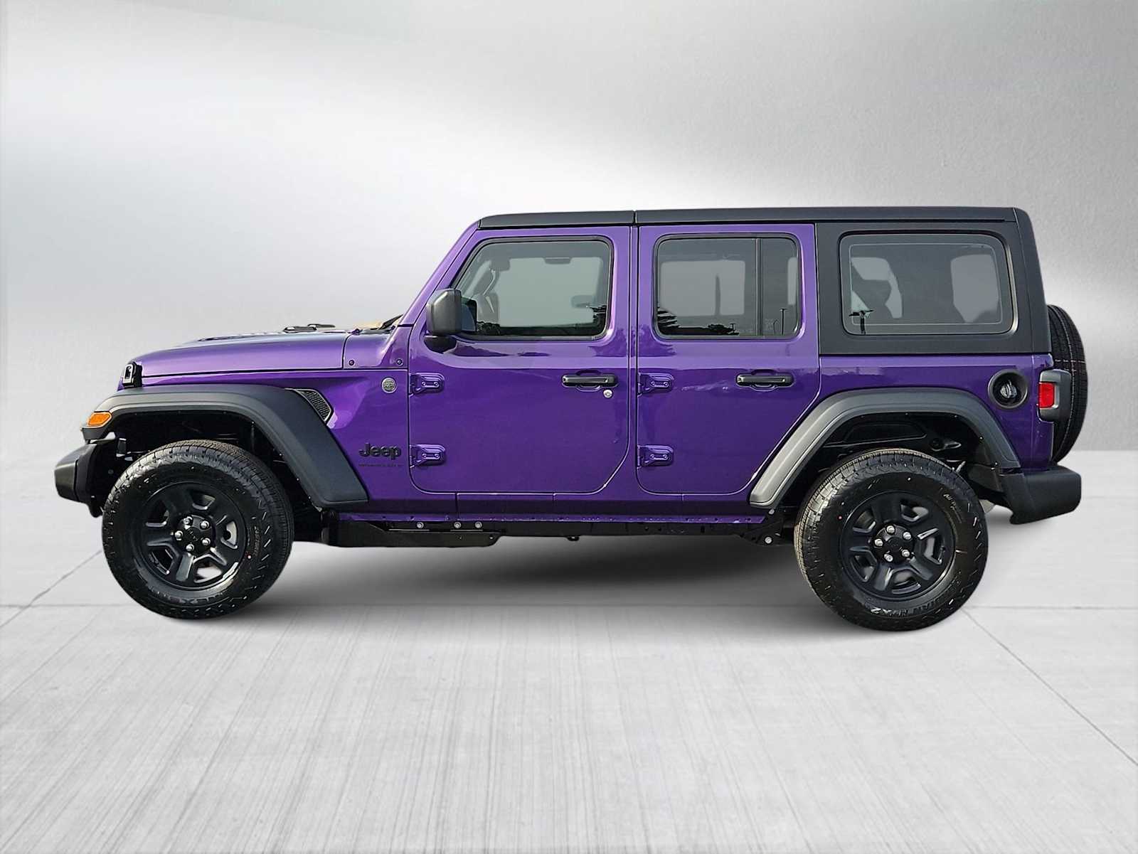 Thumbnail: 2026 Jeep Wrangler - 5