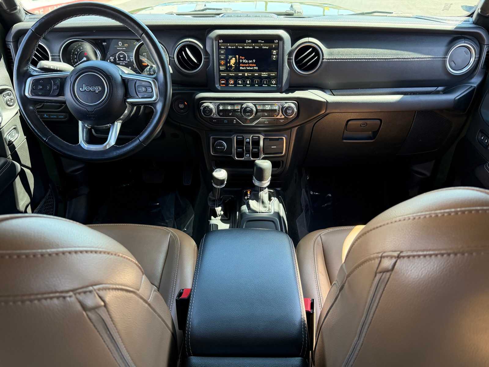 Thumbnail: 2023 Jeep Wrangler - 22