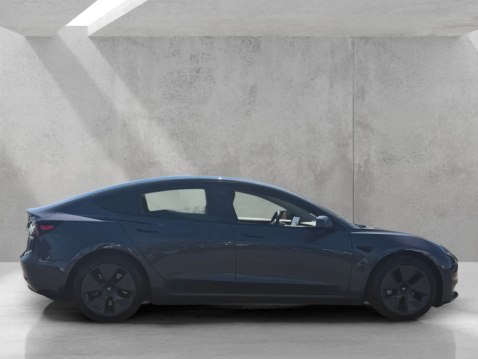 Thumbnail: 2023 Tesla Model 3 - 6