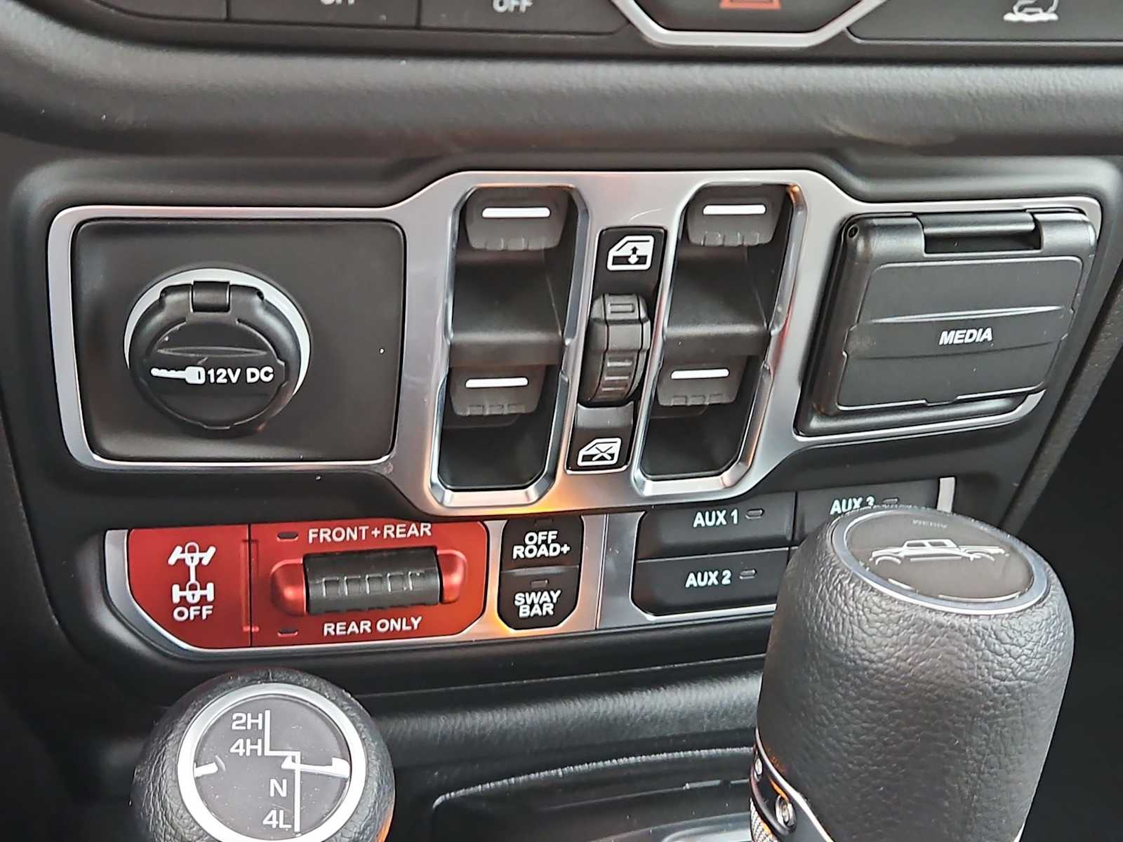 Thumbnail: 2026 Jeep Gladiator - 28