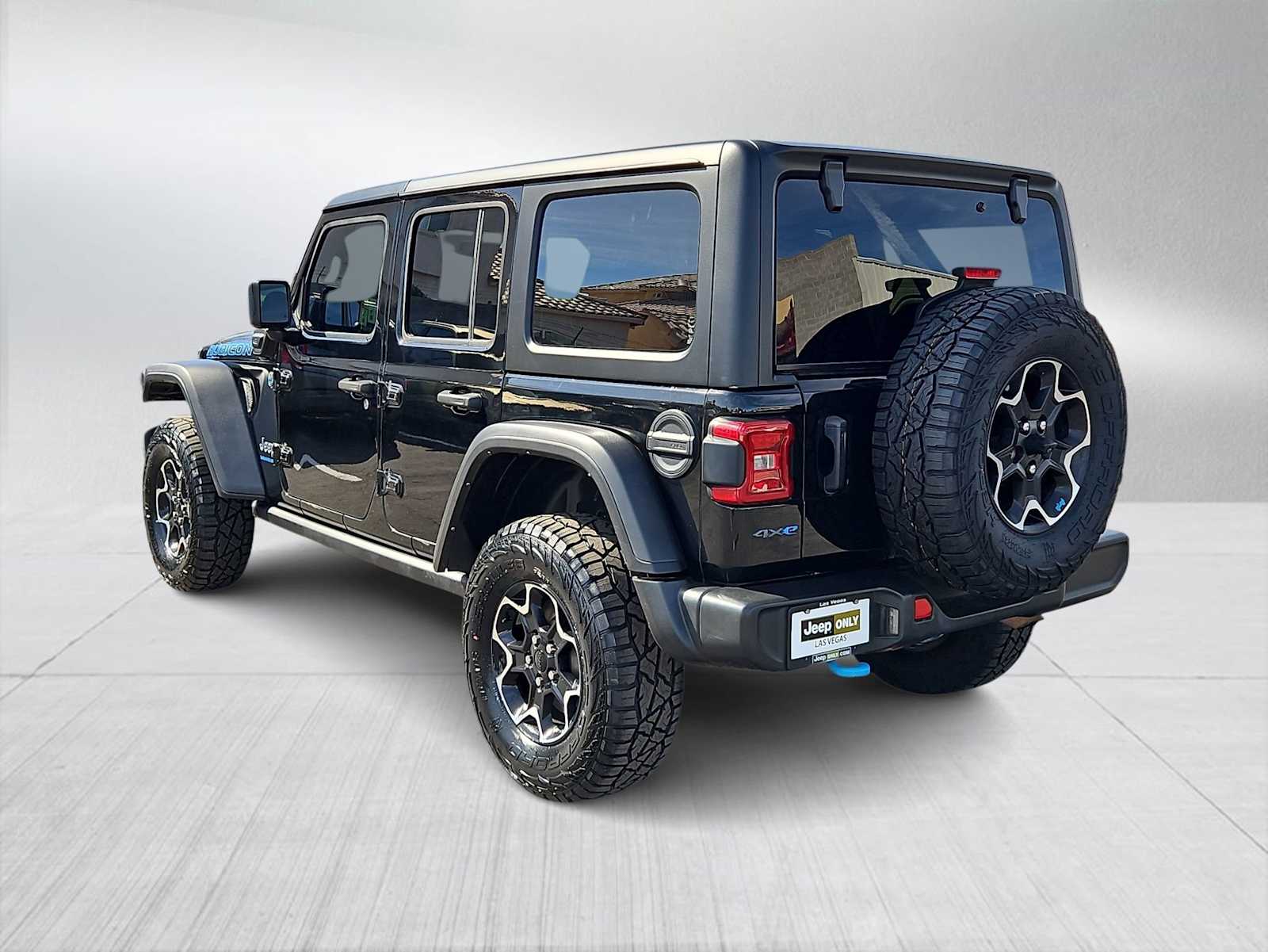 Thumbnail: 2023 Jeep Wrangler - 6