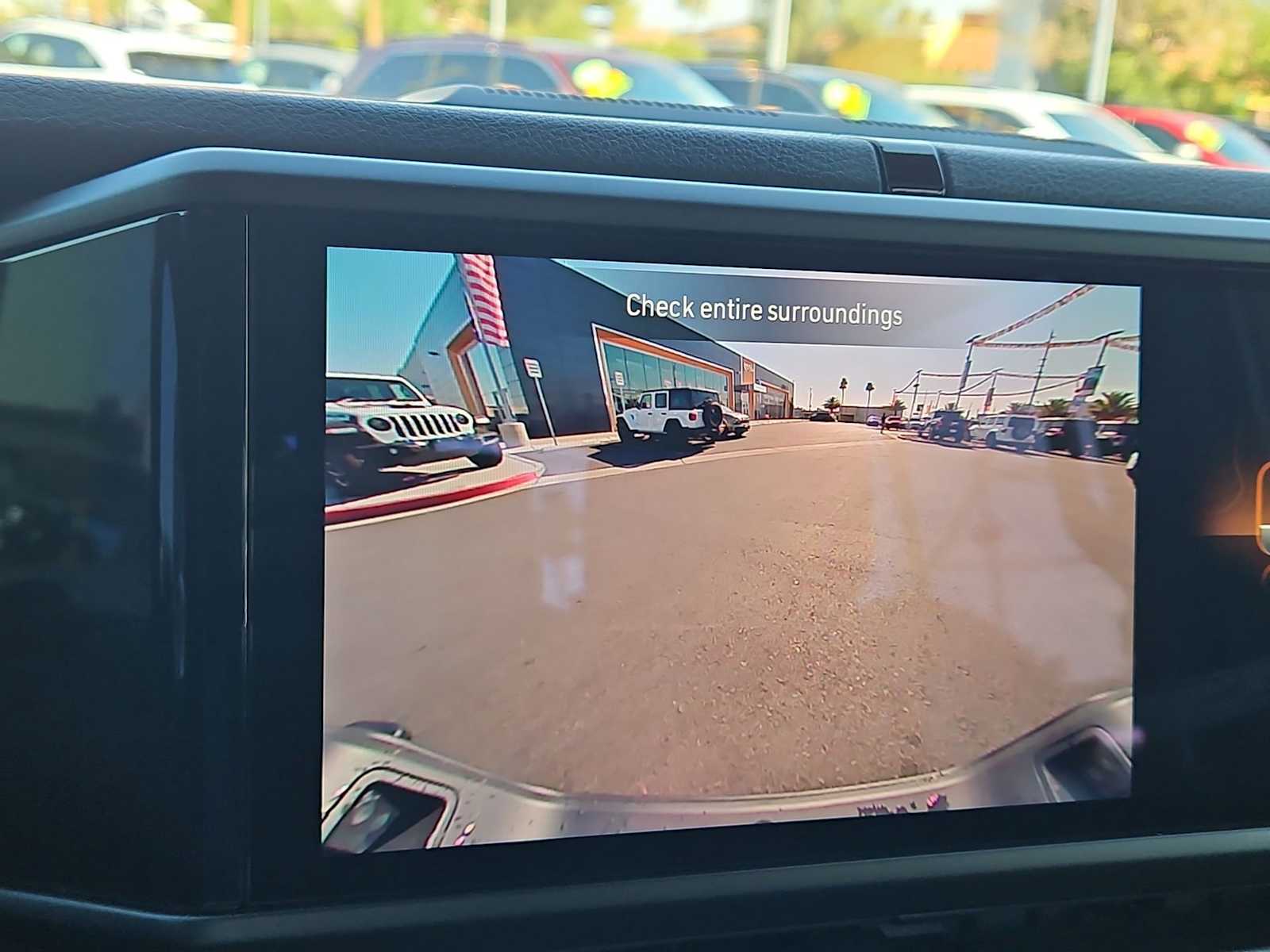 Thumbnail: 2025 Jeep Gladiator - 25