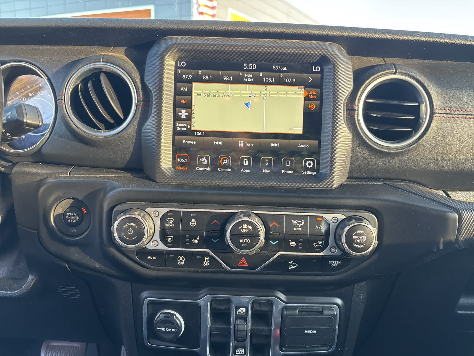 Thumbnail: 2020 Jeep Wrangler - 14