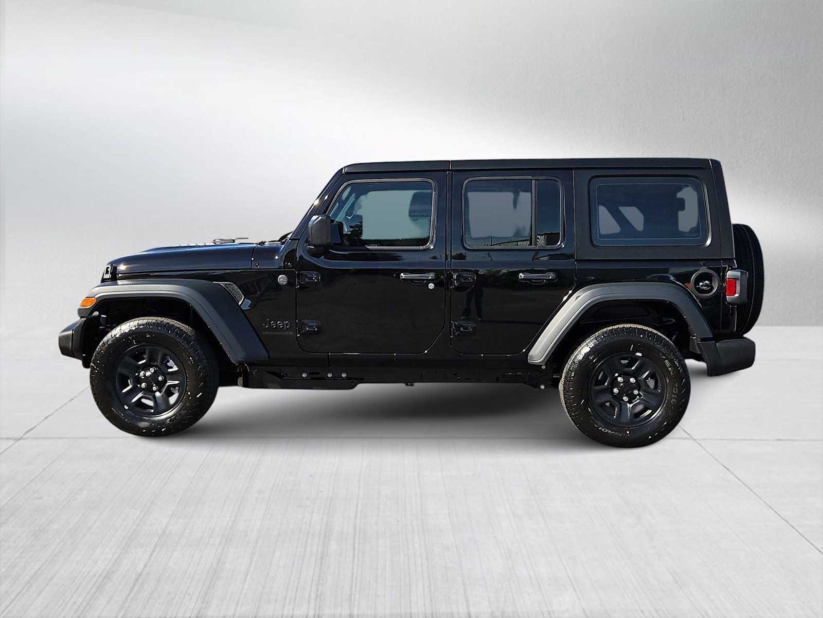 Thumbnail: 2026 Jeep Wrangler - 5