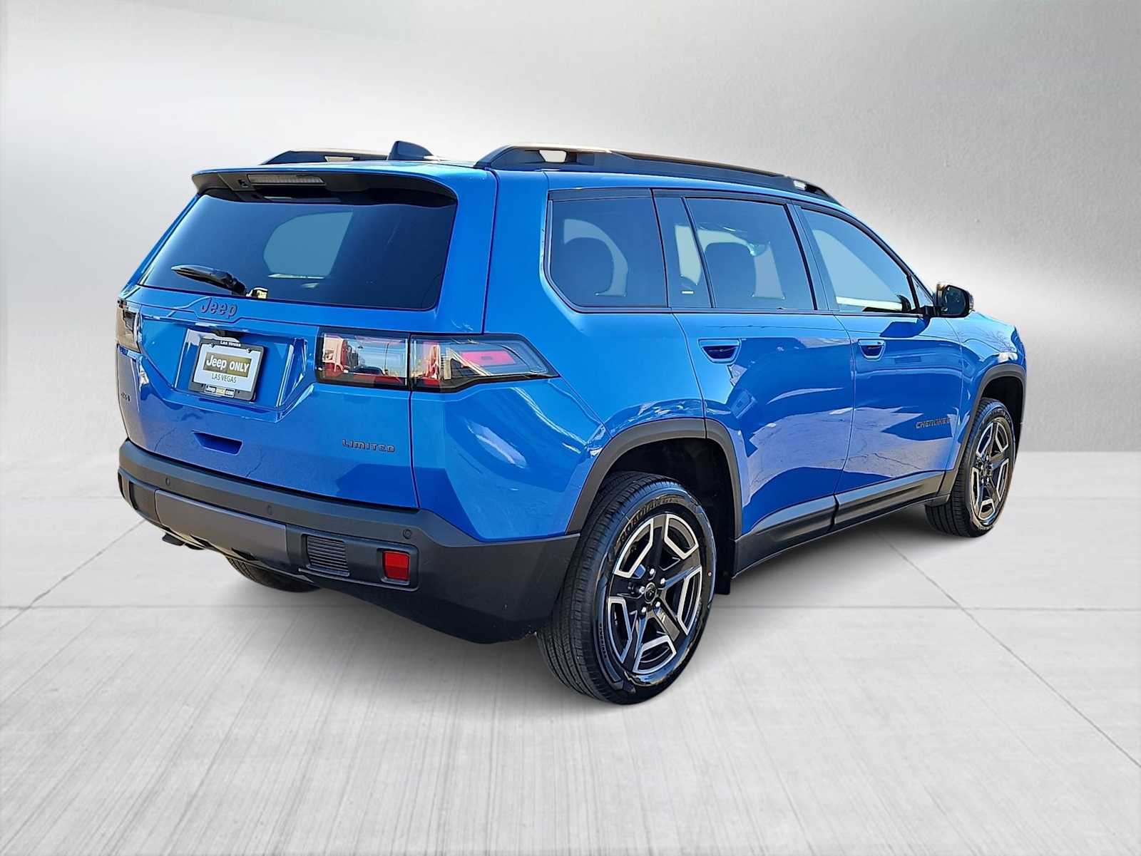 Thumbnail: 2026 Jeep Cherokee - 8