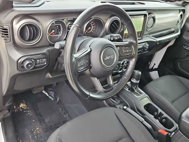 Thumbnail: 2021 Jeep Wrangler - 10