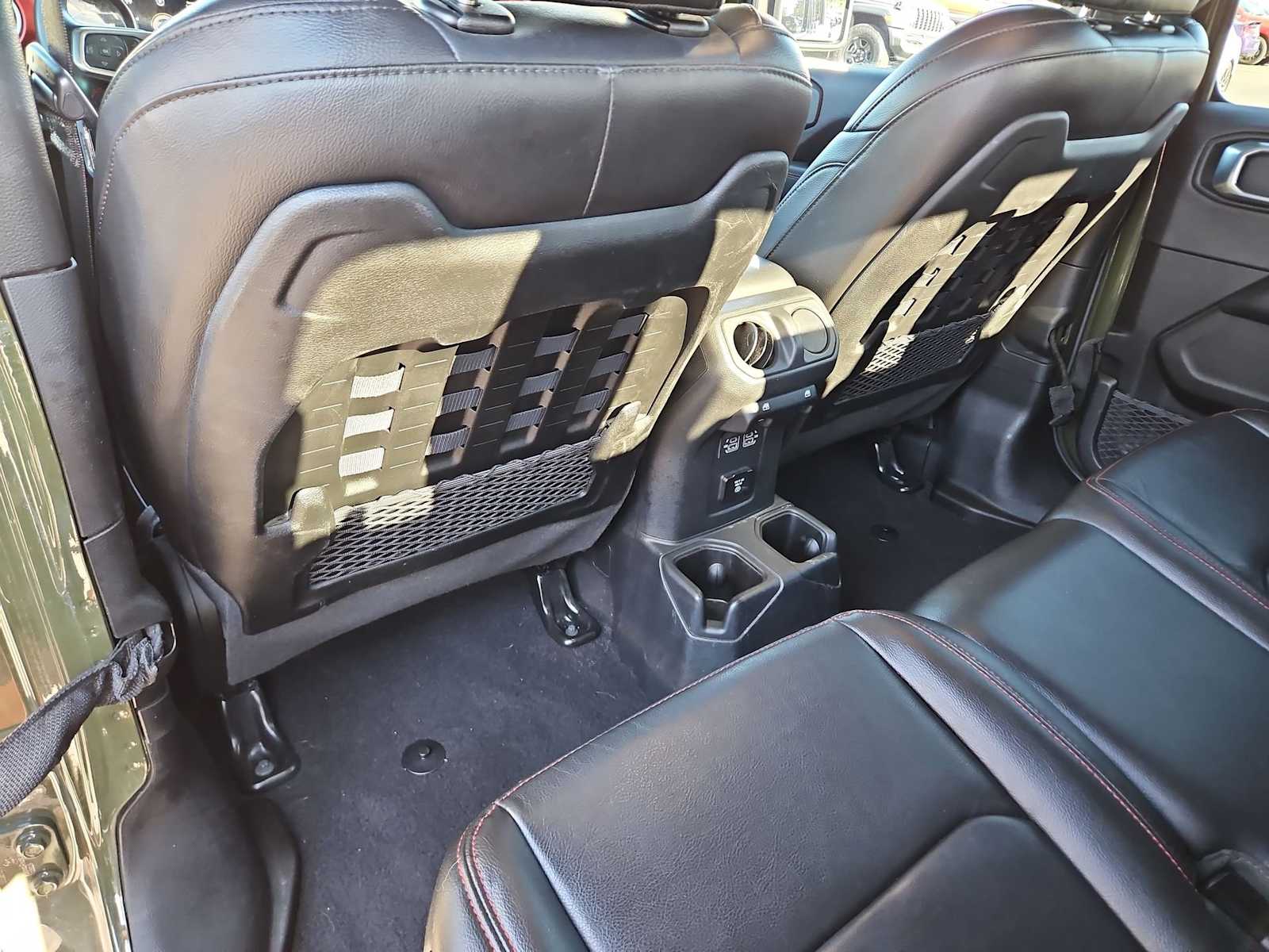 Thumbnail: 2022 Jeep Gladiator - 33