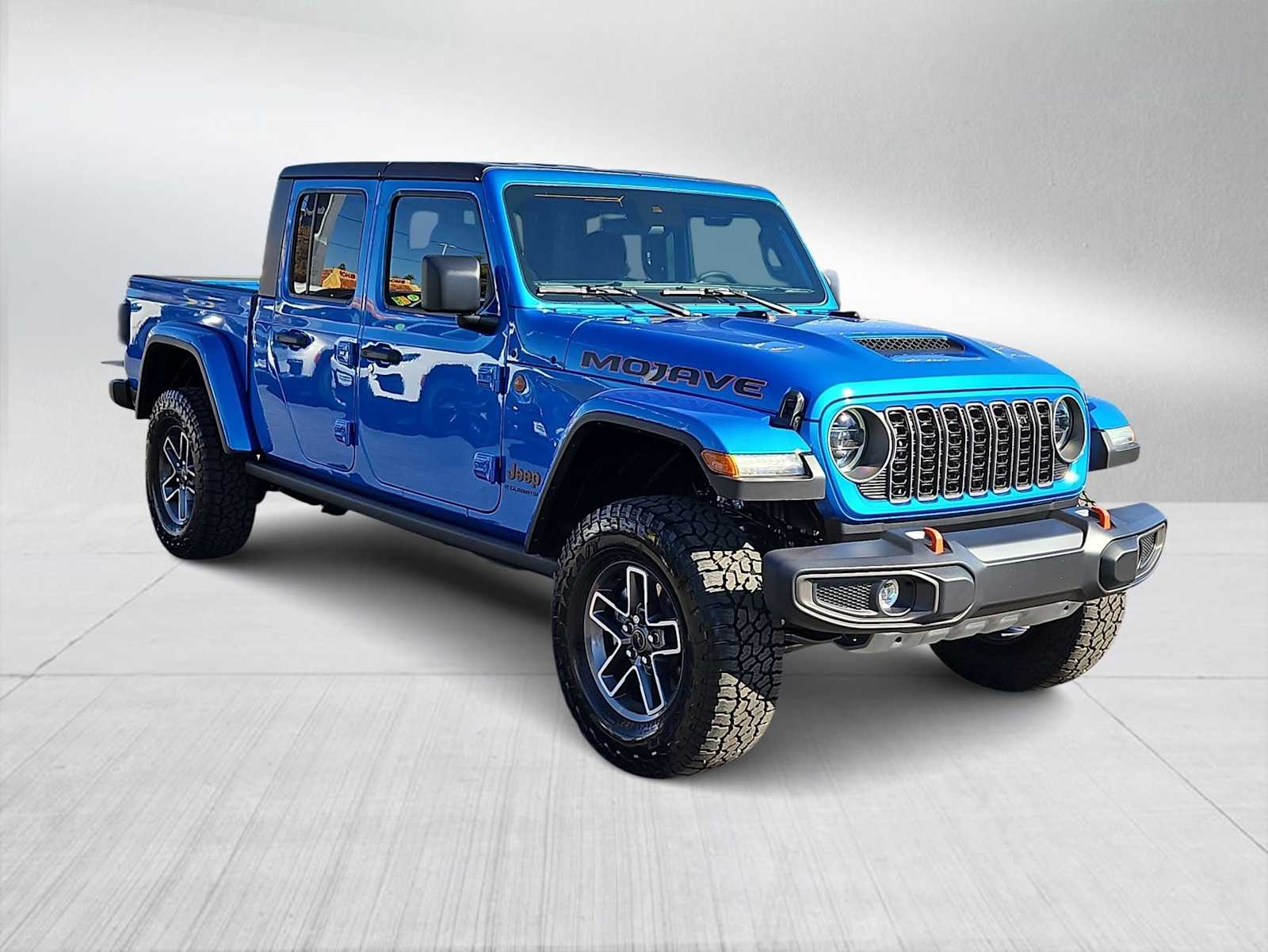 Thumbnail: 2025 Jeep Gladiator - 2