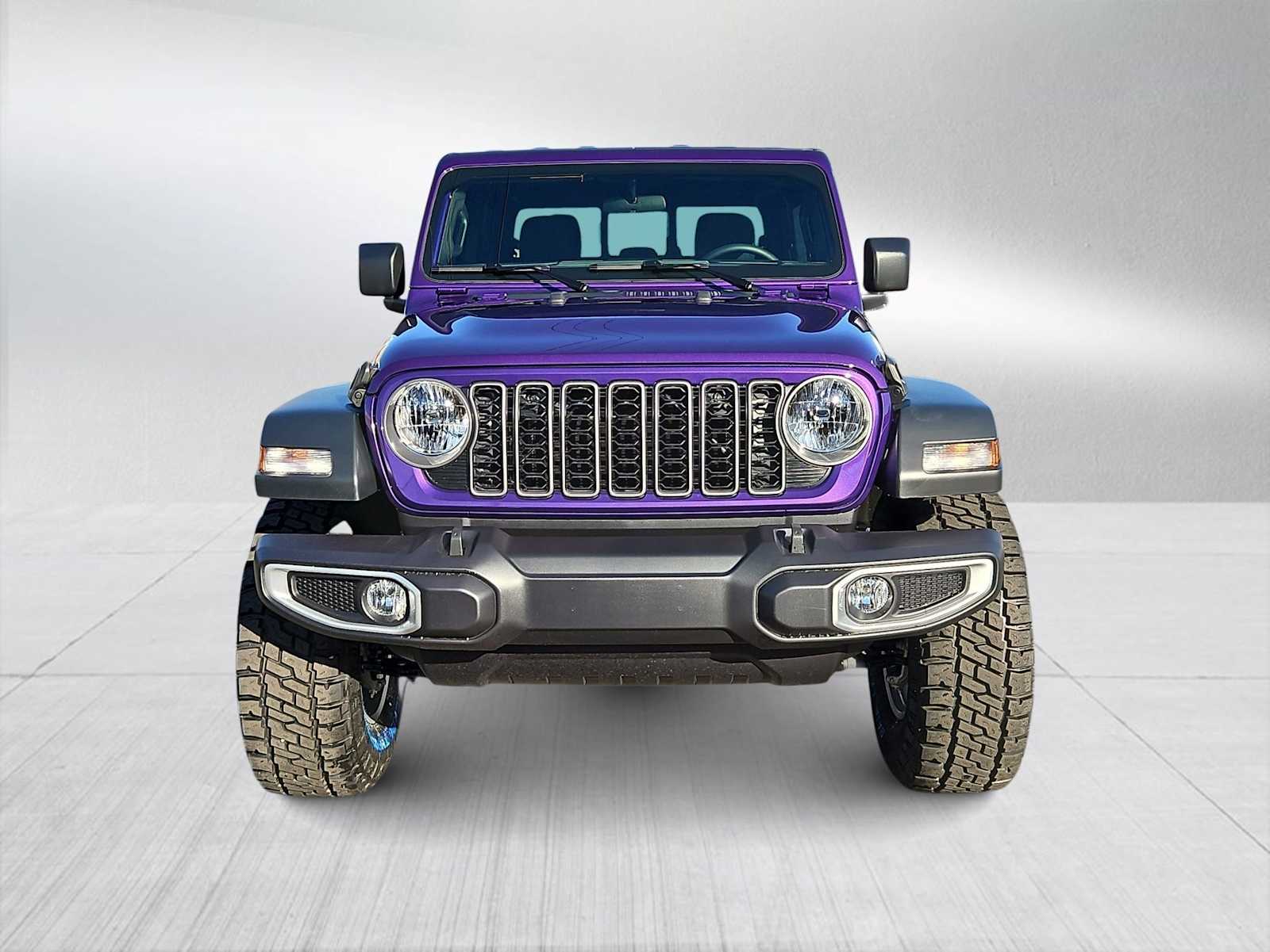 Thumbnail: 2026 Jeep Gladiator - 3