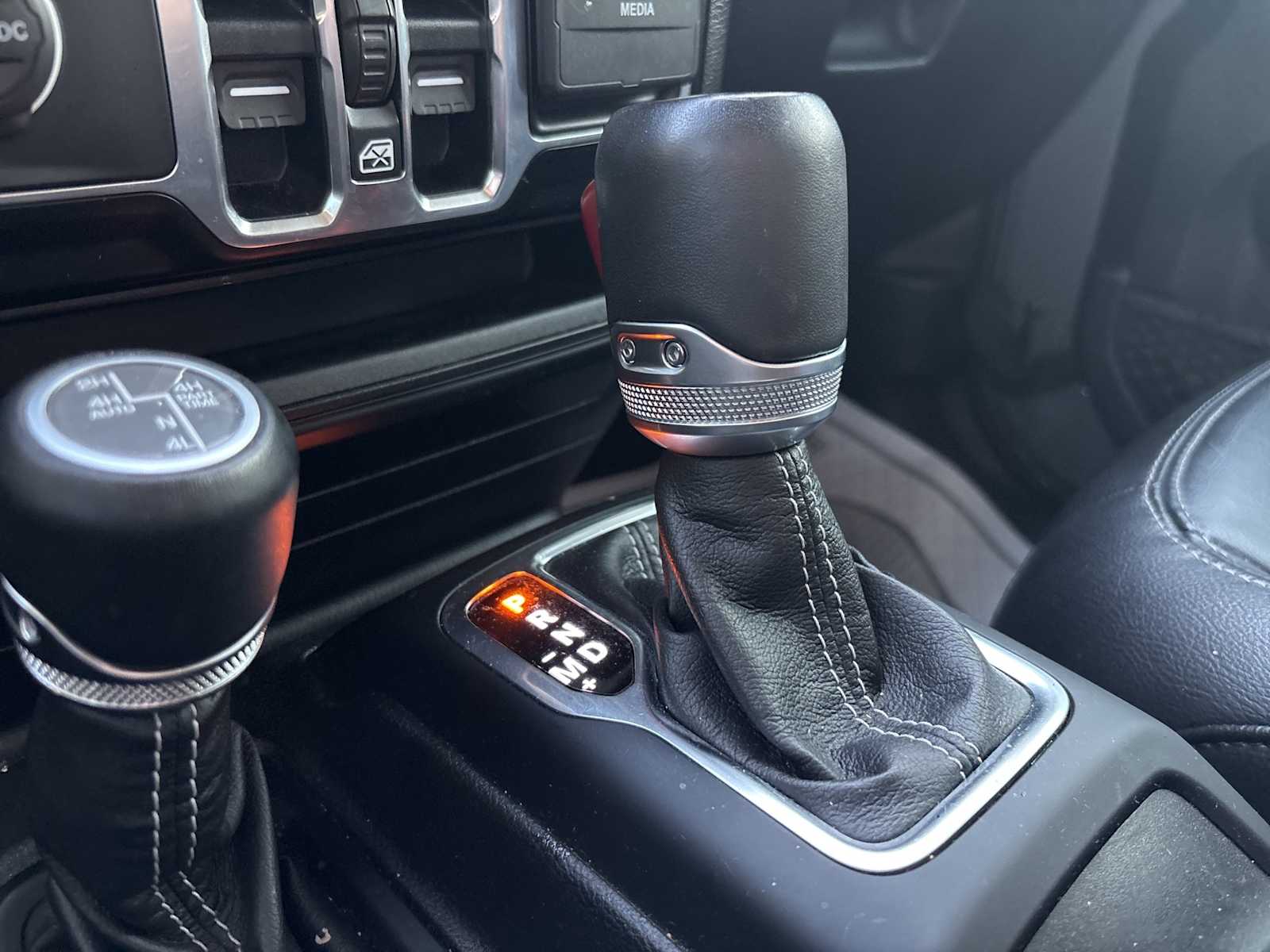 Thumbnail: 2021 Jeep Wrangler - 15