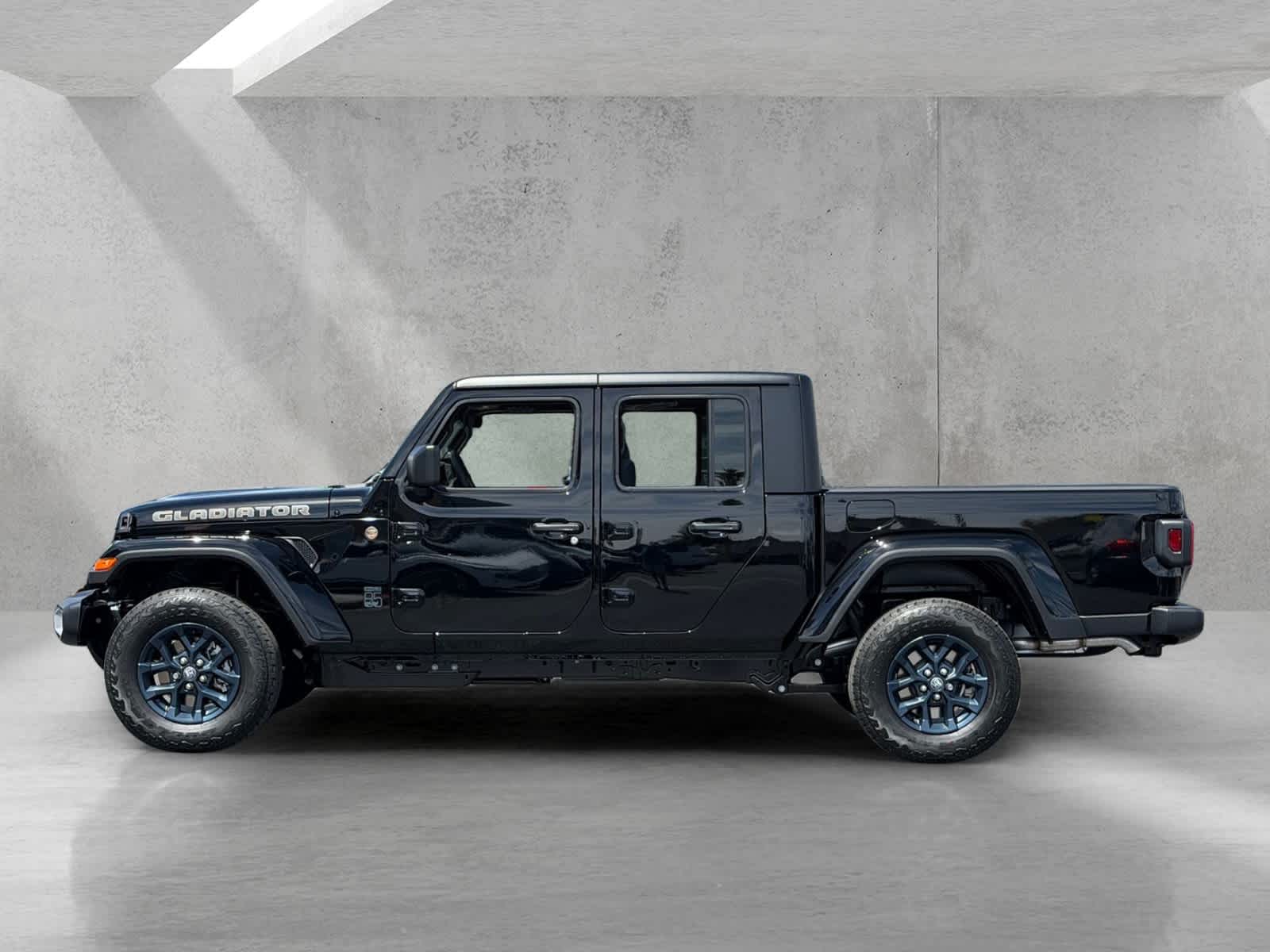 Thumbnail: 2026 Jeep Gladiator - 2