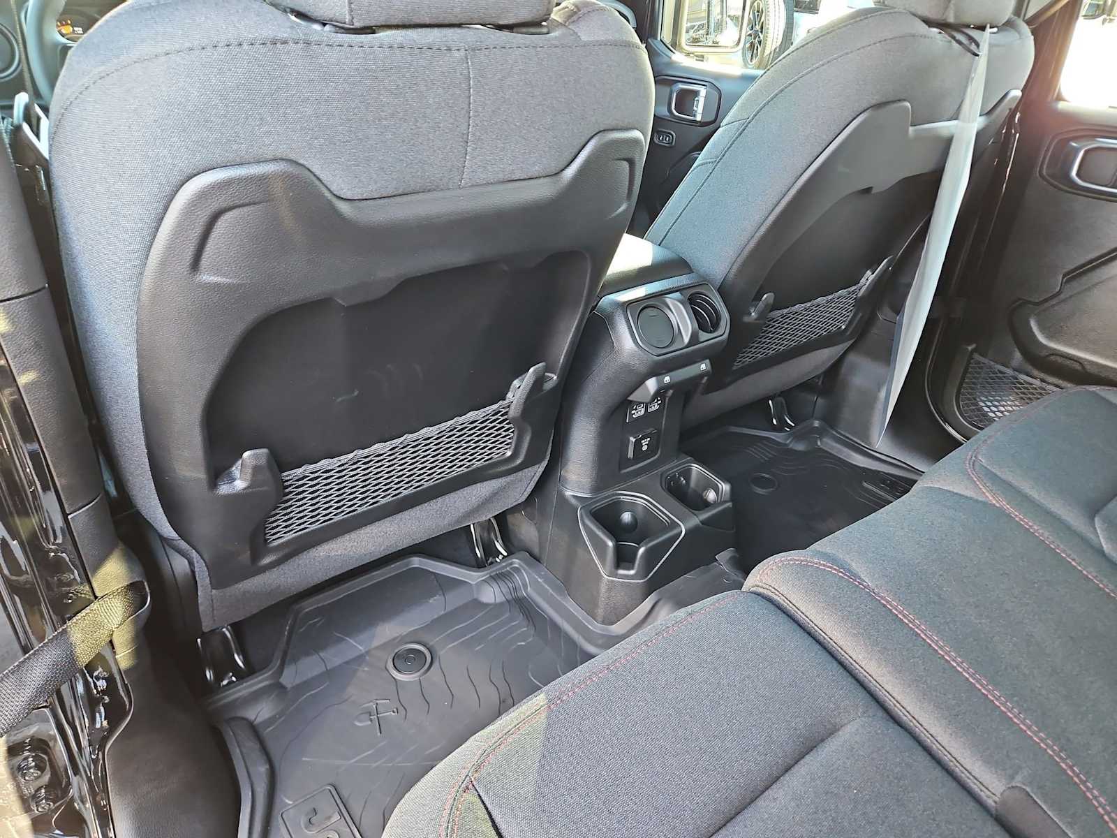 Thumbnail: 2026 Jeep Wrangler - 17