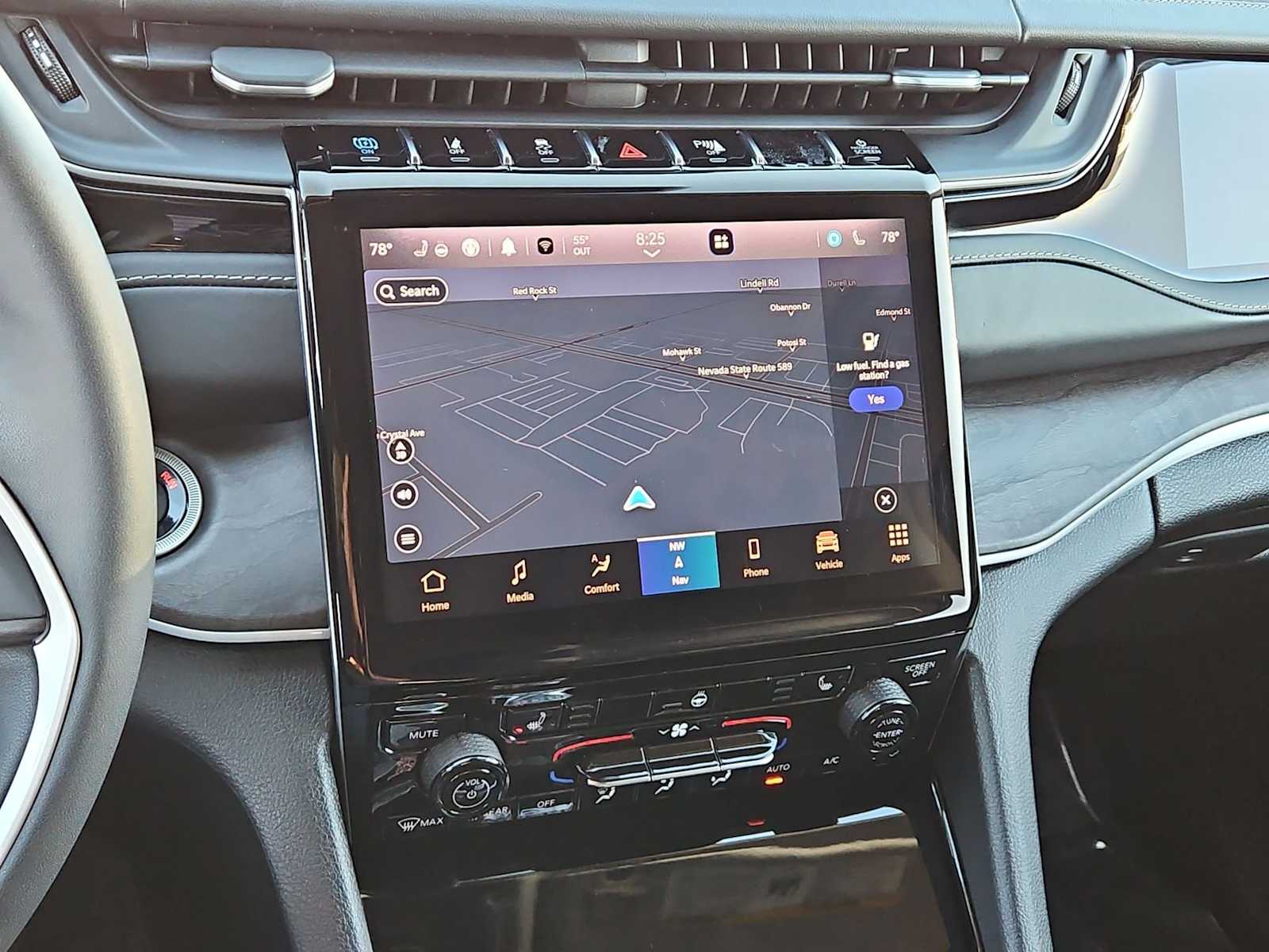 Thumbnail: 2022 Jeep Grand Cherokee - 29